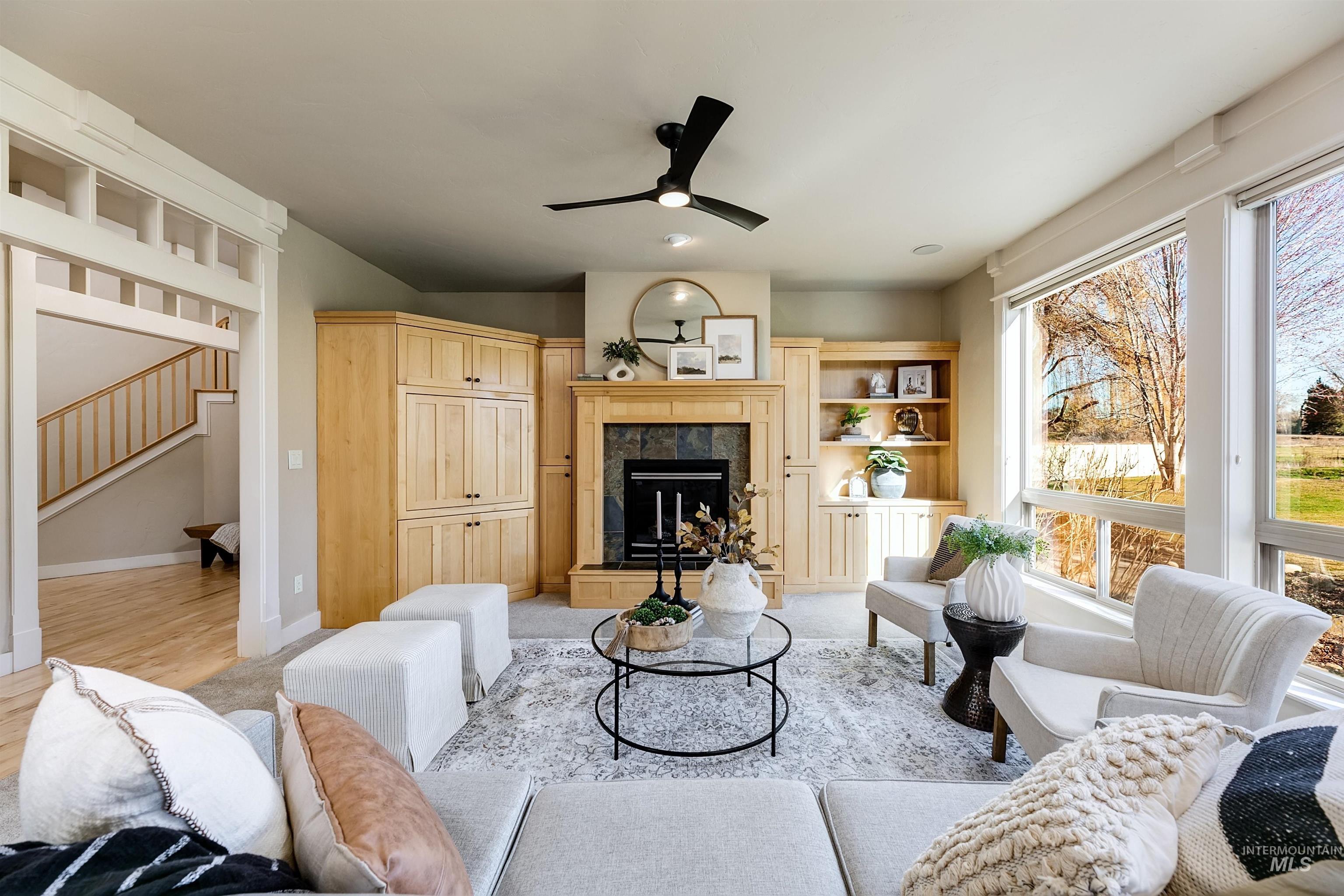 1962 N Spring Hollow Place, Star, Idaho 83669, 4 Bedrooms, 3.5 Bathrooms, Residential For Sale, Price $1,019,300,MLS 98976698