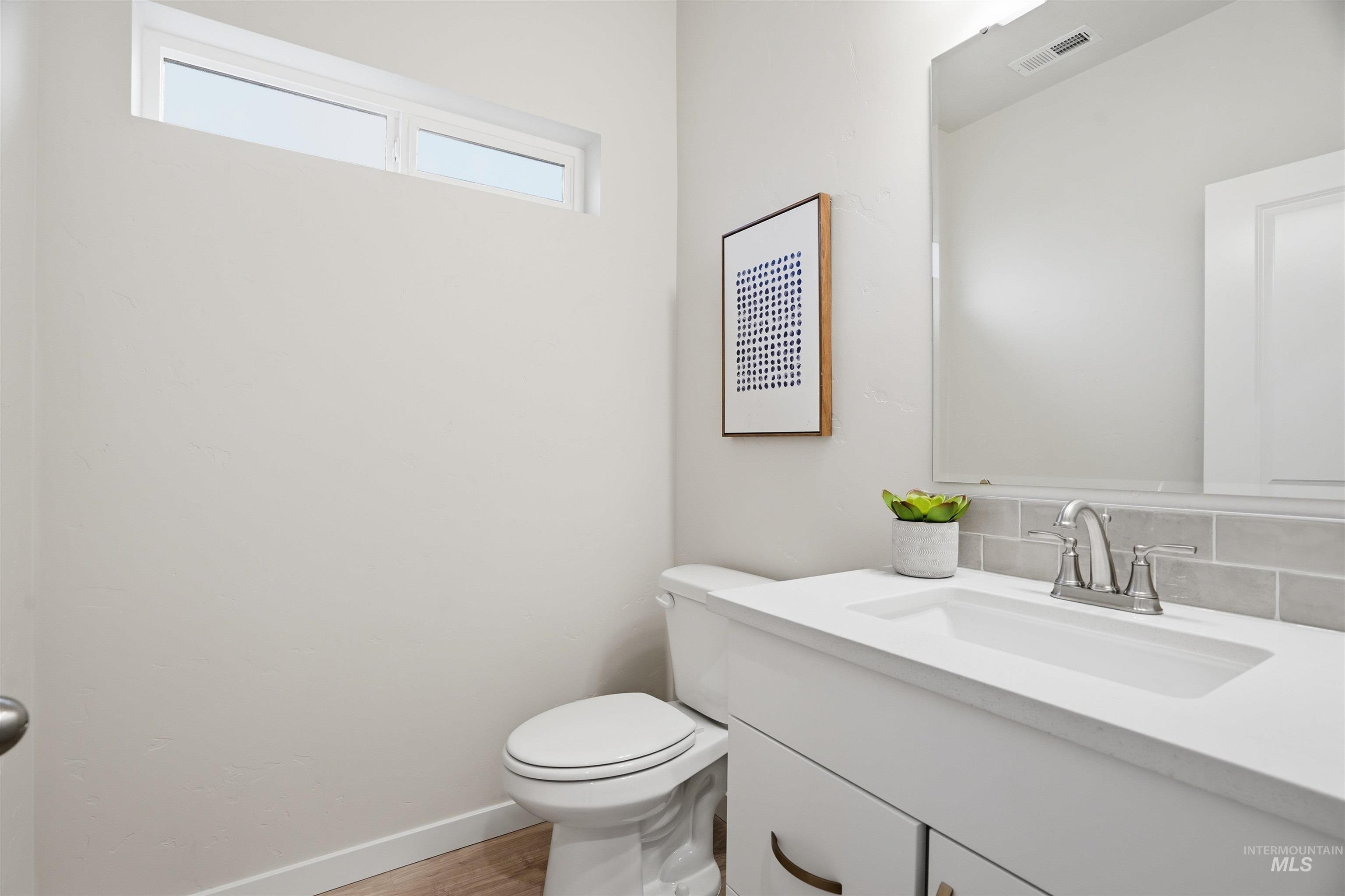 7663 E Meriwether Dr, Nampa, Idaho 83687, 4 Bedrooms, 2.5 Bathrooms, Residential For Sale, Price $476,990, 98976699