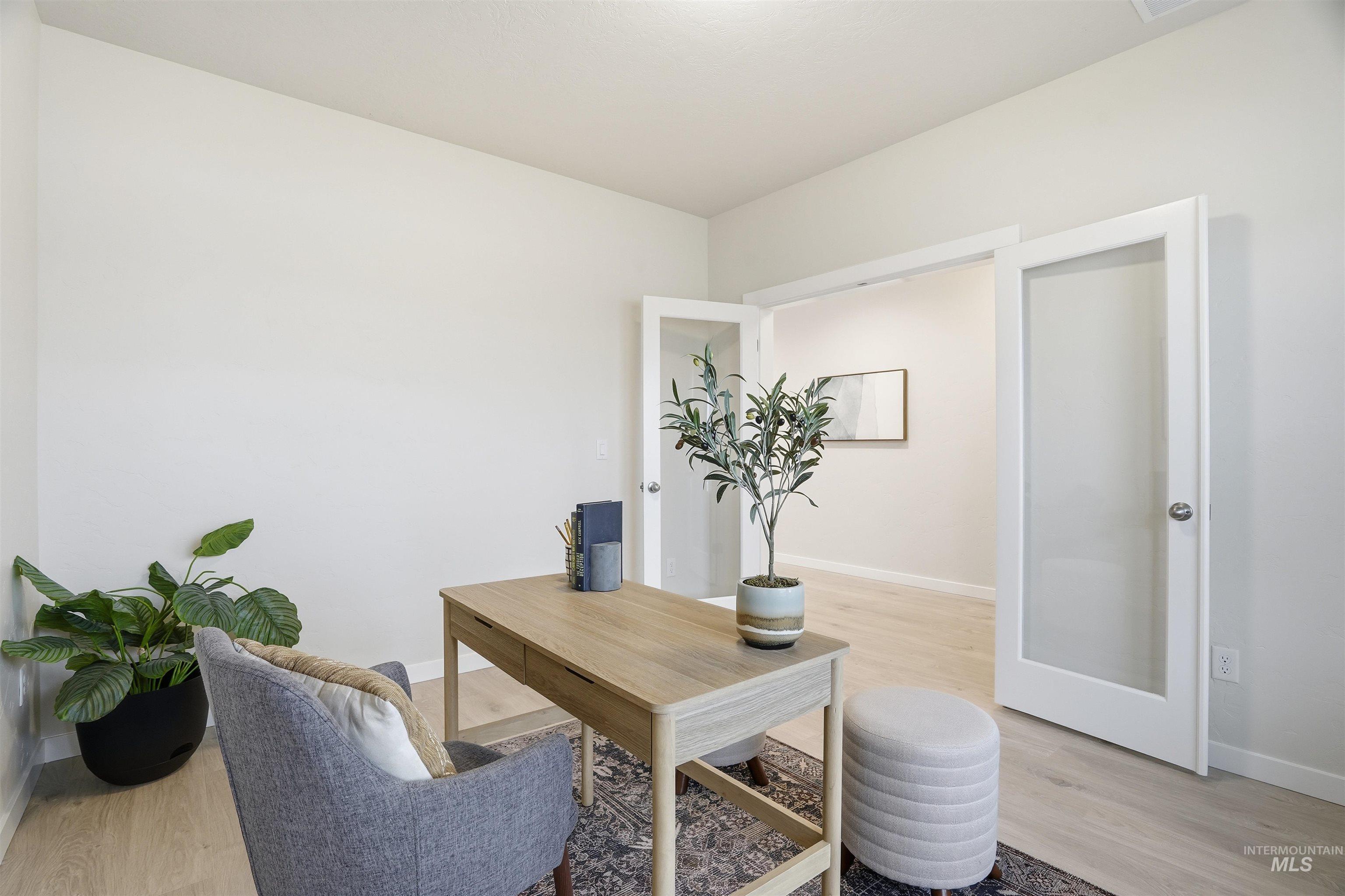 7663 E Meriwether Dr, Nampa, Idaho 83687, 4 Bedrooms, 2.5 Bathrooms, Residential For Sale, Price $476,990, 98976699