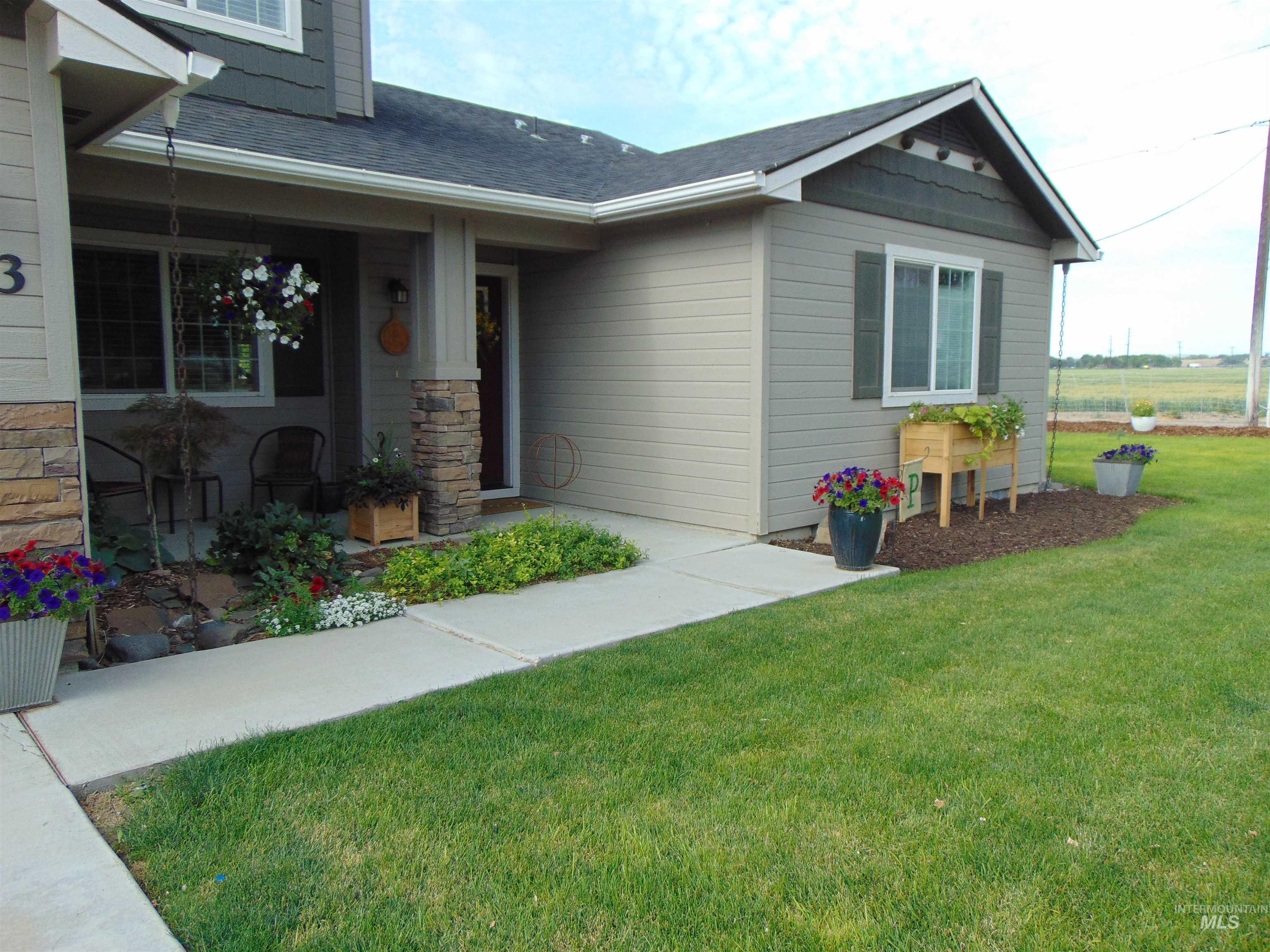 983 South Street, Vale, Oregon 97918, 4 Bedrooms, 2.5 Bathrooms, Residential For Sale, Price $509,900,MLS 98976701