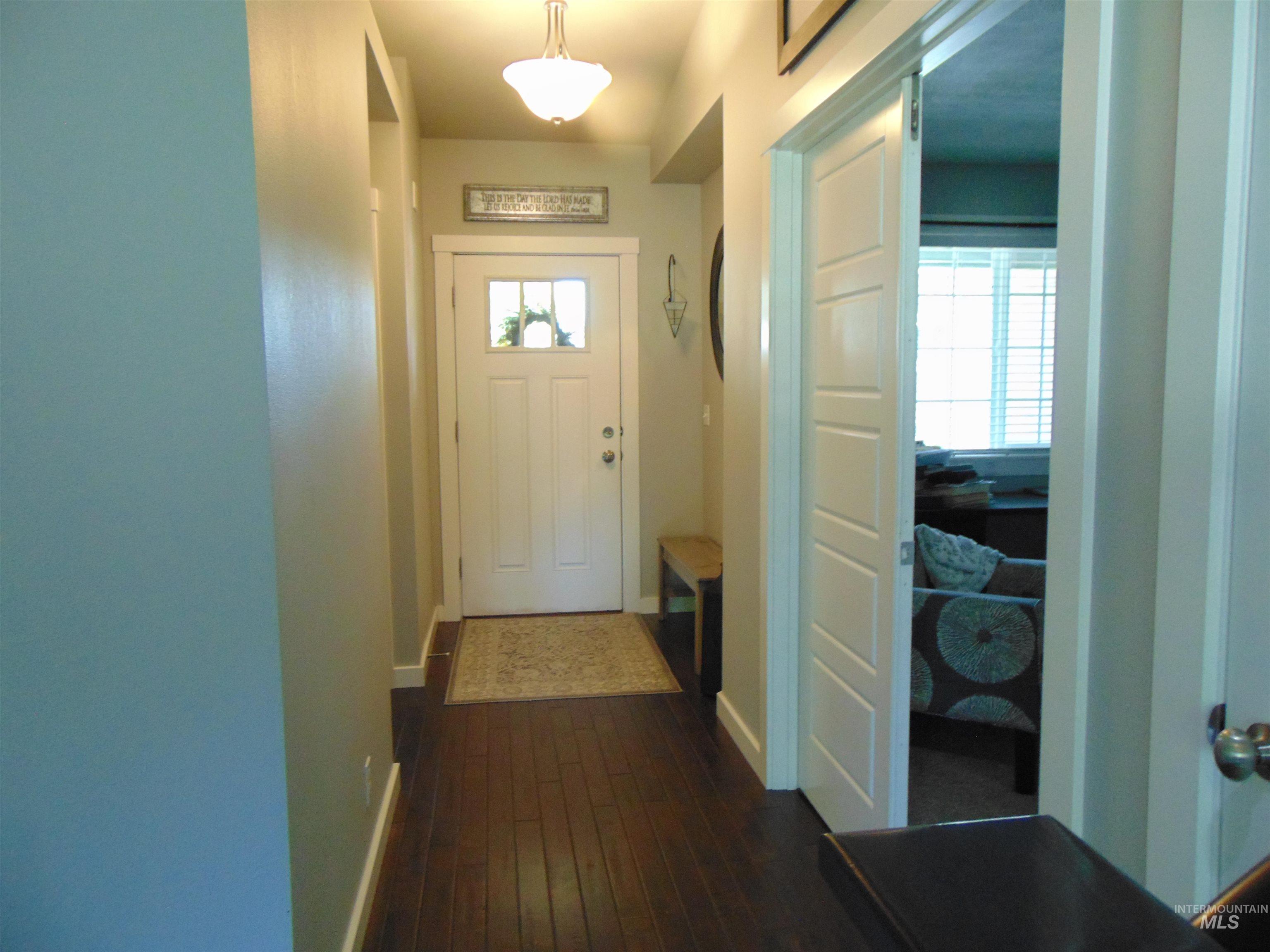 983 South Street, Vale, Oregon 97918, 4 Bedrooms, 2.5 Bathrooms, Residential For Sale, Price $524,900, 98976701