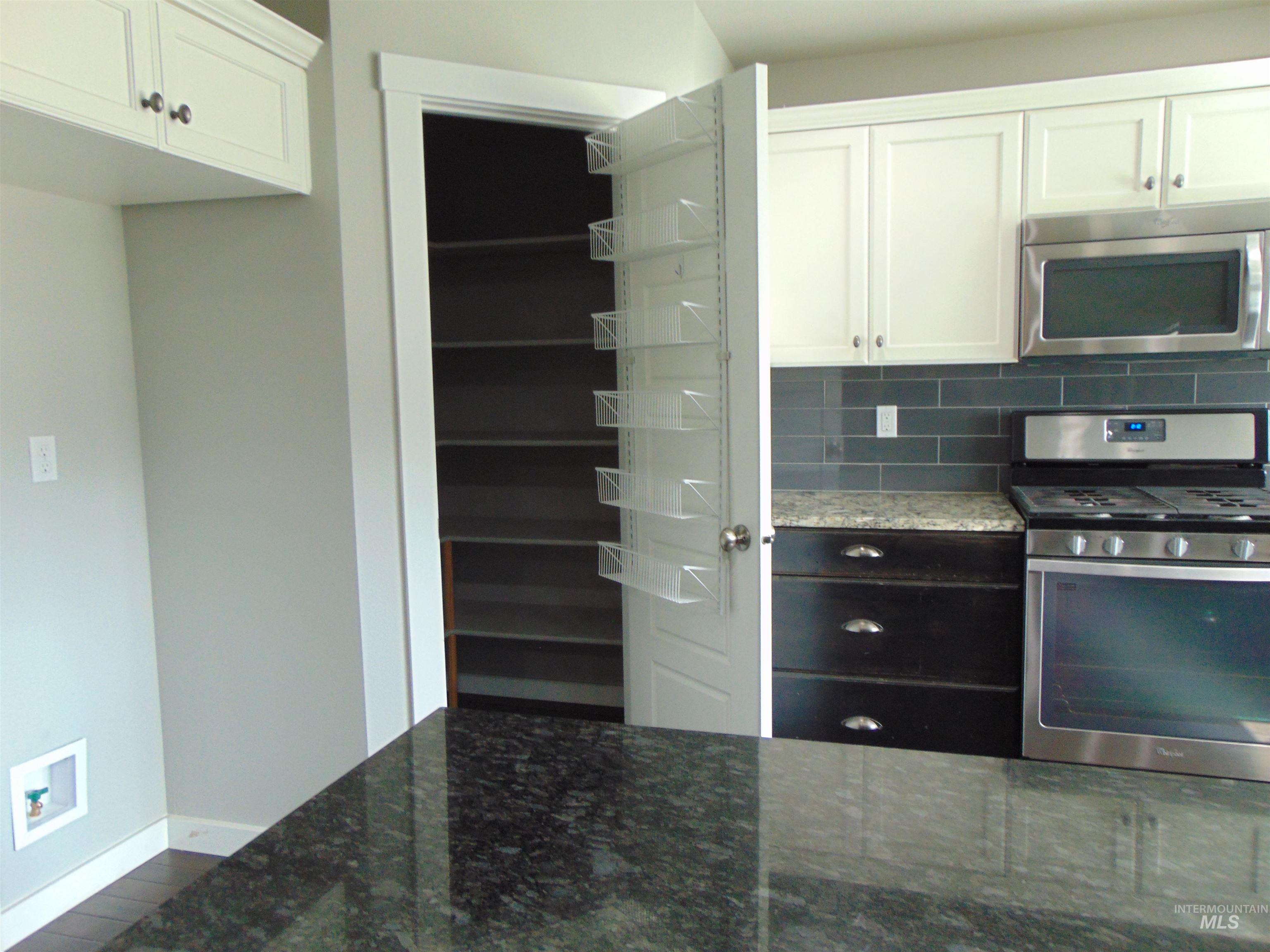 983 South Street, Vale, Oregon 97918, 4 Bedrooms, 2.5 Bathrooms, Residential For Sale, Price $524,900,MLS 98976701