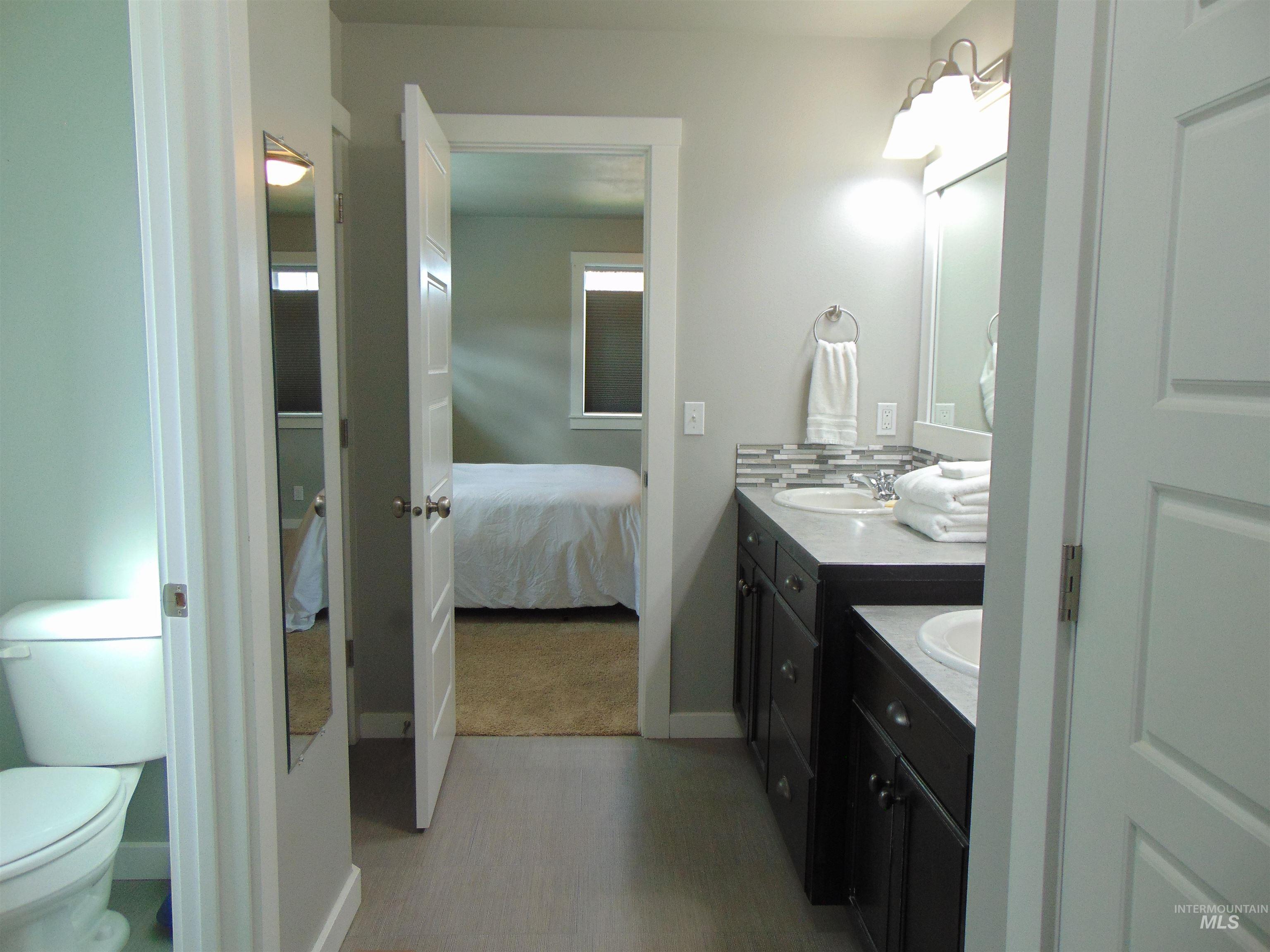 983 South Street, Vale, Oregon 97918, 4 Bedrooms, 2.5 Bathrooms, Residential For Sale, Price $524,900,MLS 98976701