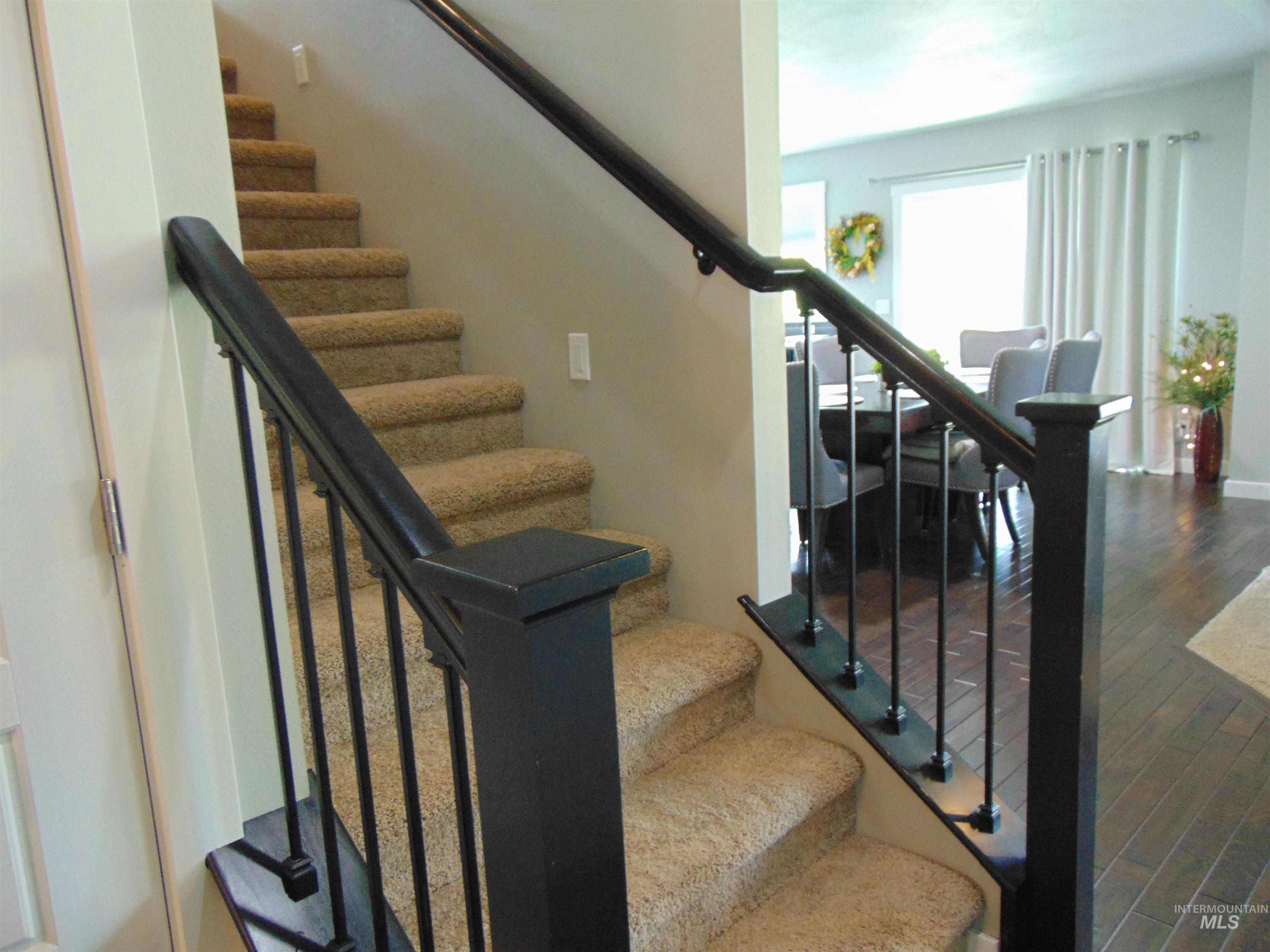 983 South Street, Vale, Oregon 97918, 4 Bedrooms, 2.5 Bathrooms, Residential For Sale, Price $524,900, 98976701