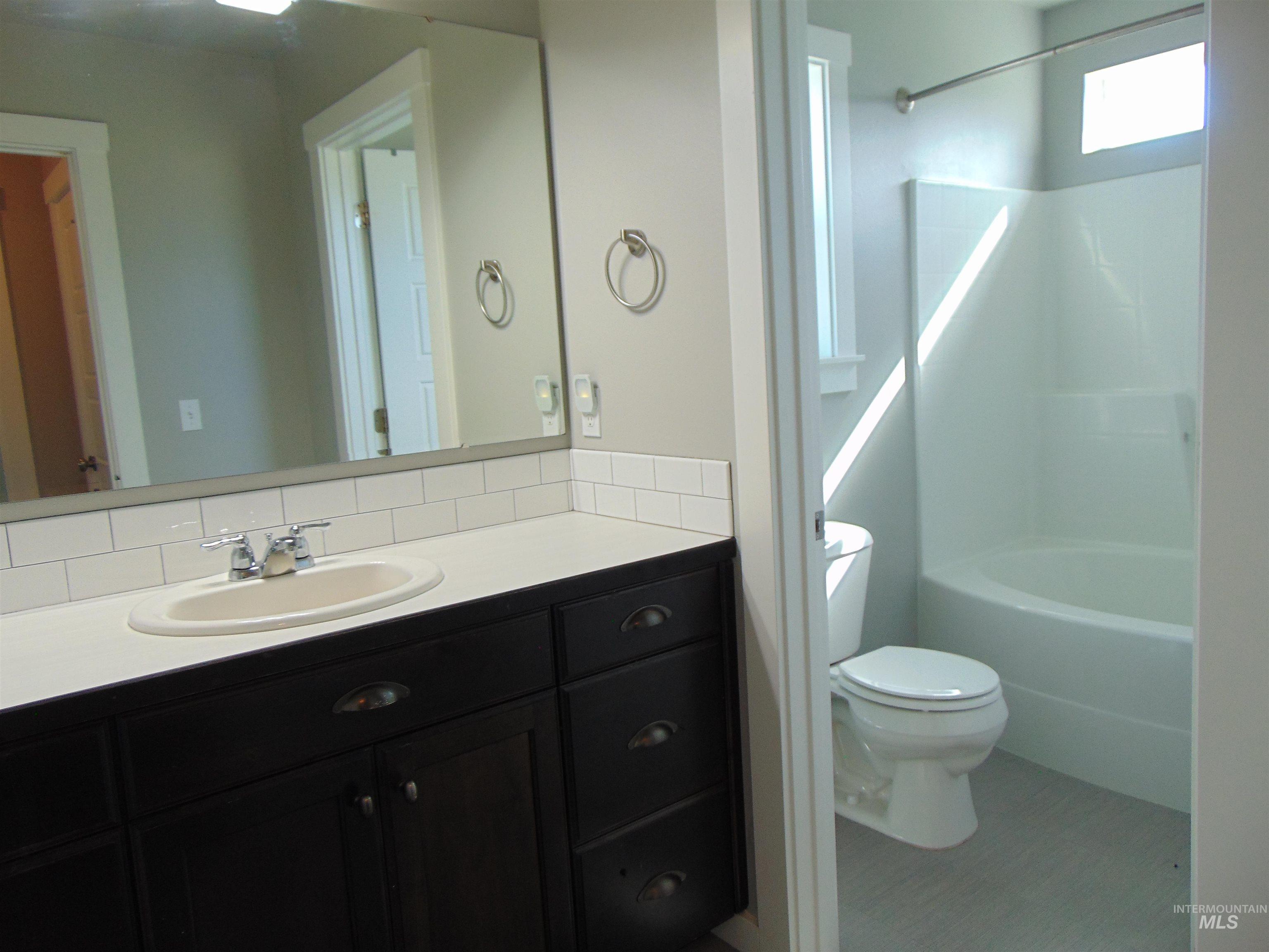 983 South Street, Vale, Oregon 97918, 4 Bedrooms, 2.5 Bathrooms, Residential For Sale, Price $524,900,MLS 98976701