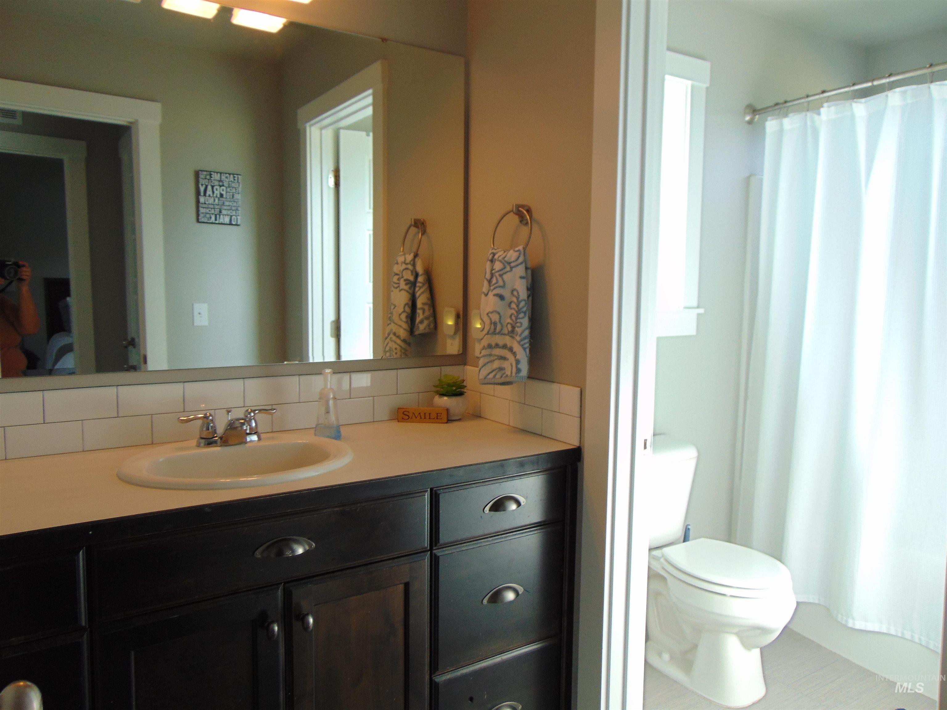 983 South Street, Vale, Oregon 97918, 4 Bedrooms, 2.5 Bathrooms, Residential For Sale, Price $524,900, 98976701