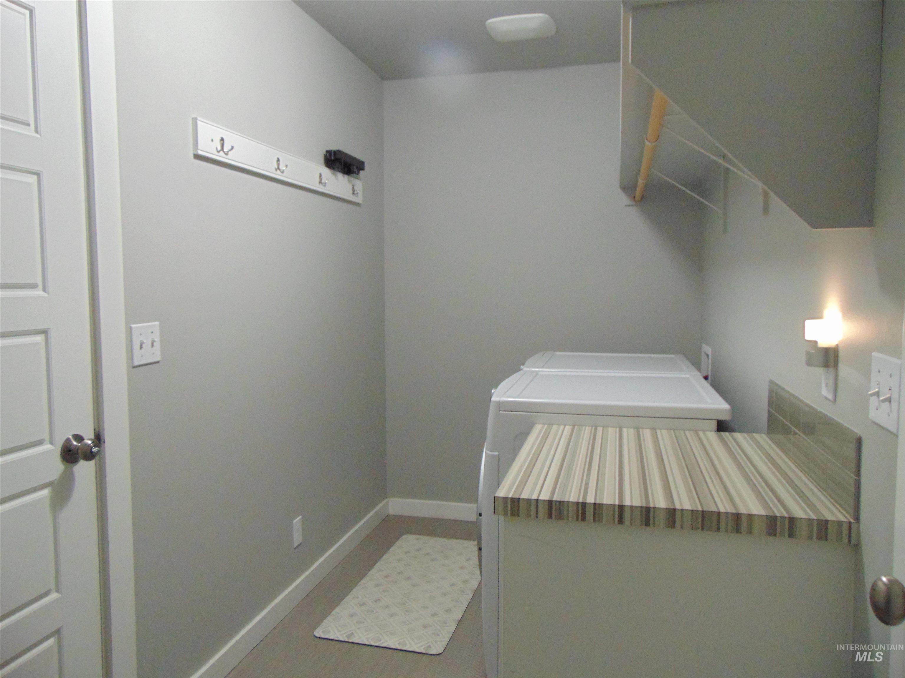 983 South Street, Vale, Oregon 97918, 4 Bedrooms, 2.5 Bathrooms, Residential For Sale, Price $524,900,MLS 98976701