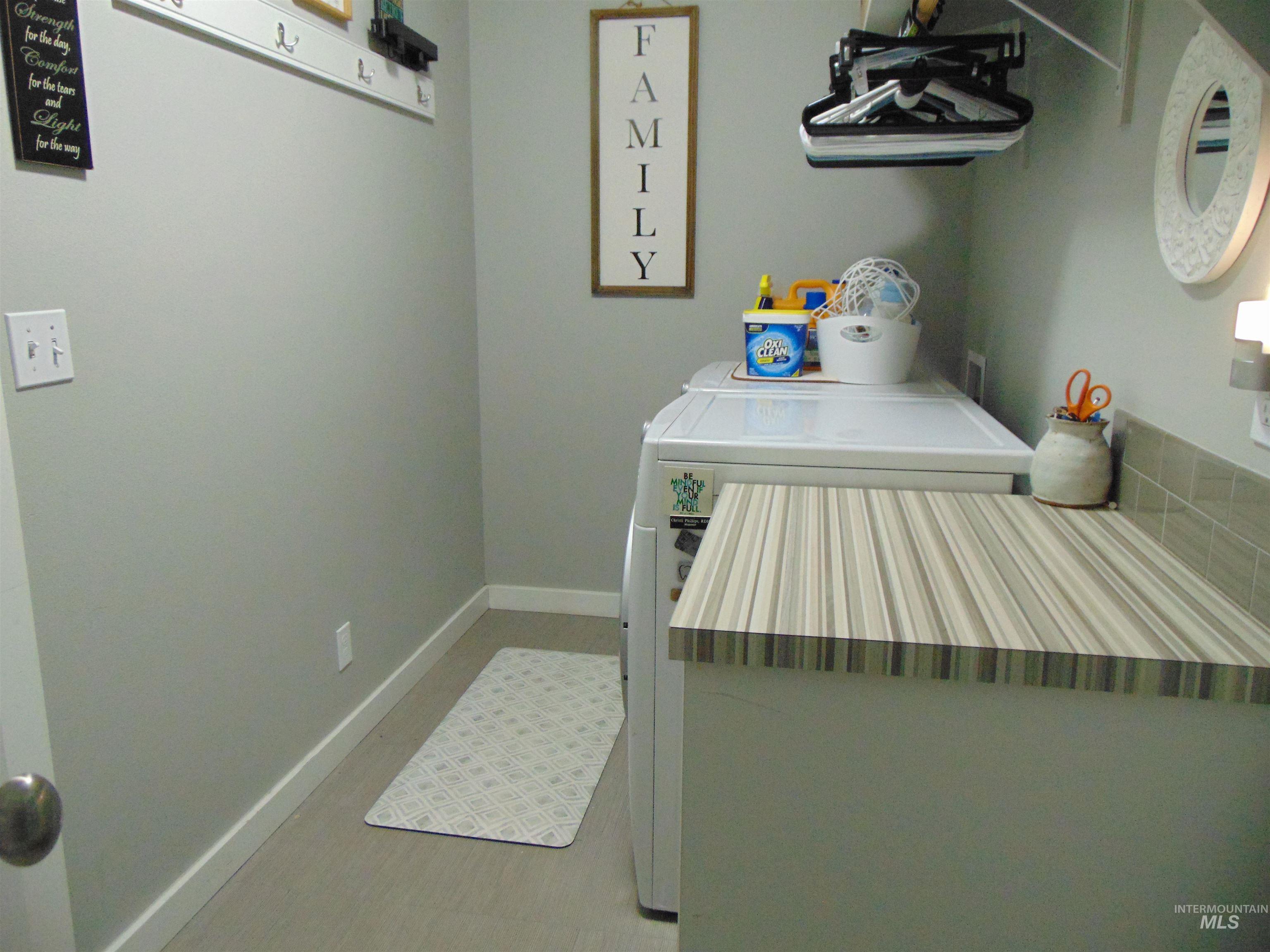 983 South Street, Vale, Oregon 97918, 4 Bedrooms, 2.5 Bathrooms, Residential For Sale, Price $524,900, 98976701