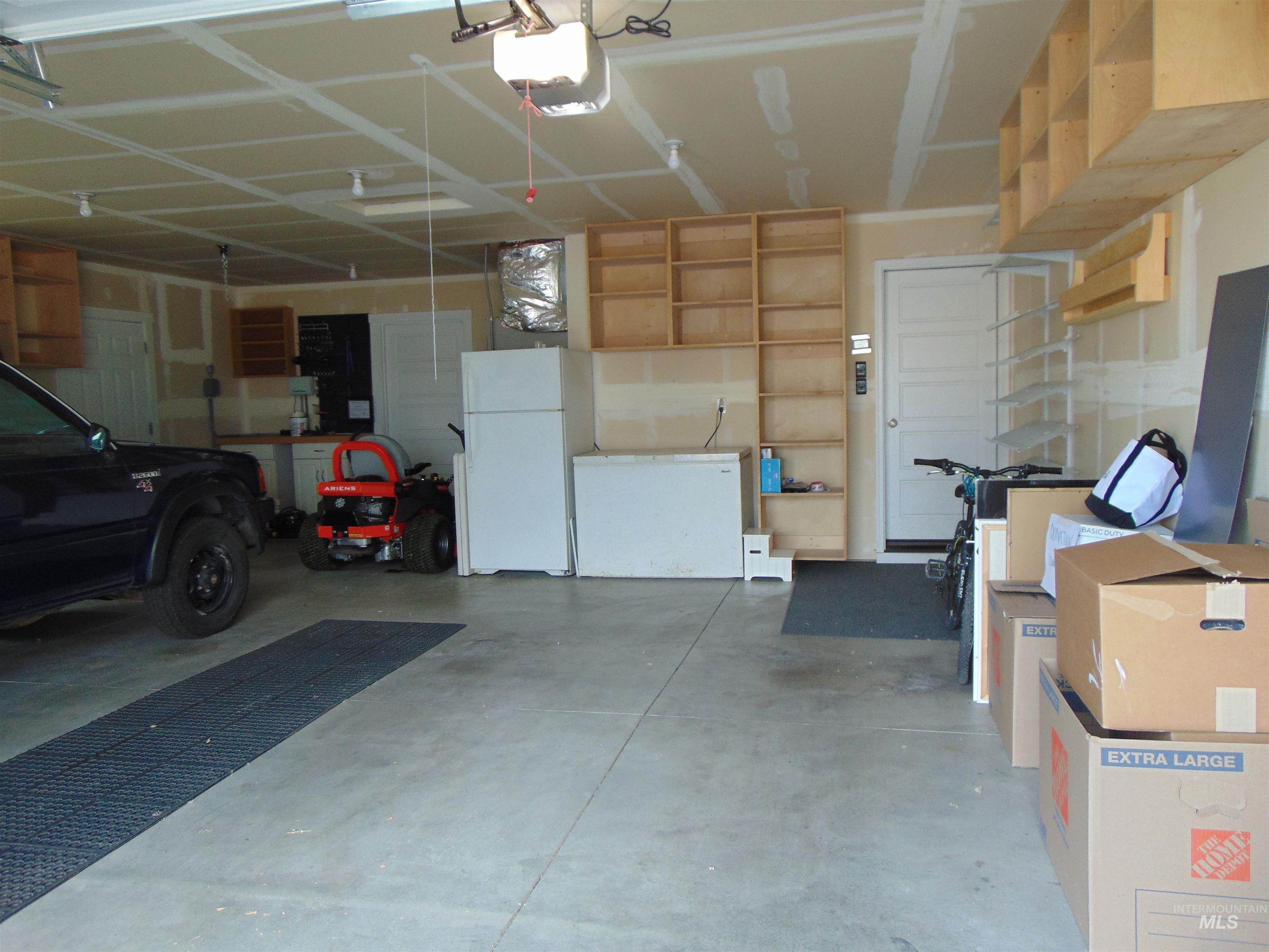 983 South Street, Vale, Oregon 97918, 4 Bedrooms, 2.5 Bathrooms, Residential For Sale, Price $524,900,MLS 98976701