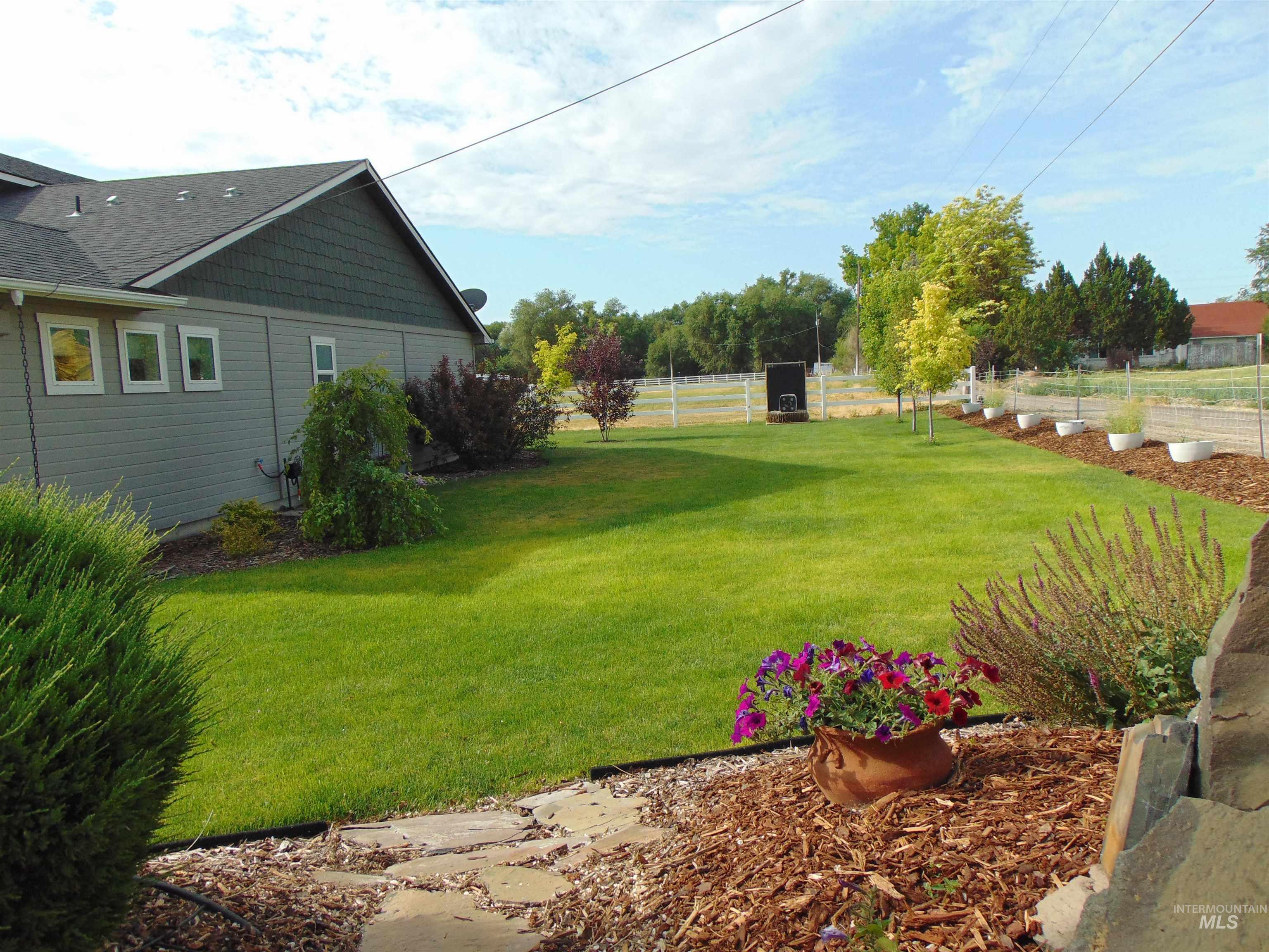 983 South Street, Vale, Oregon 97918, 4 Bedrooms, 2.5 Bathrooms, Residential For Sale, Price $524,900,MLS 98976701