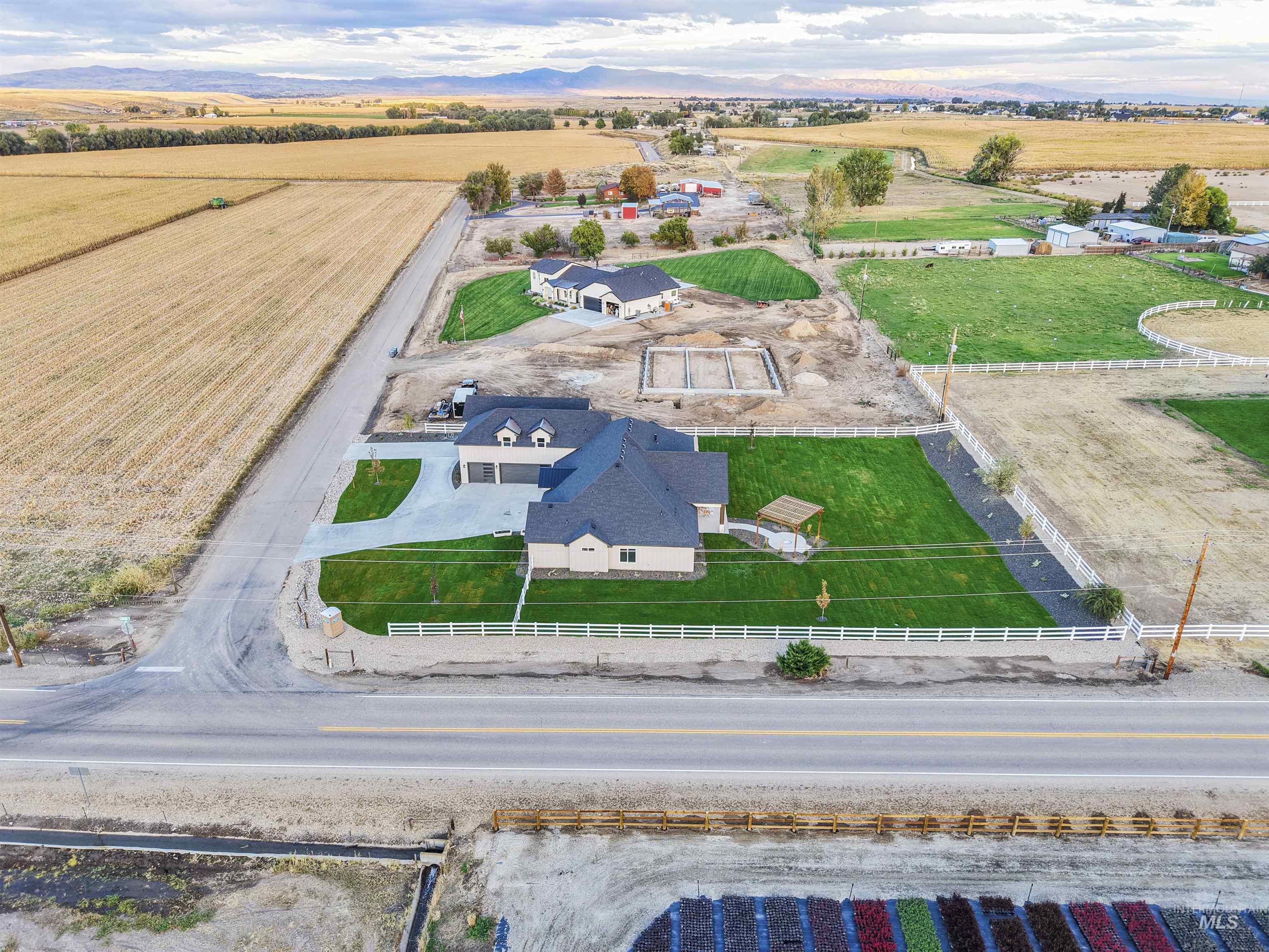 8991 Edna Lane, Middleton, Idaho 83644, 4 Bedrooms, 4.5 Bathrooms, Residential For Sale, Price $1,250,000, 98976704