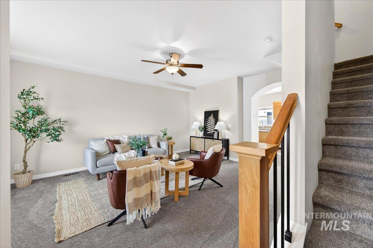 8758 W Pine Valley Ln, Boise, Idaho 83709-0020, 3 Bedrooms, 2.5 Bathrooms, Residential For Sale, Price $343,900,MLS 98976708