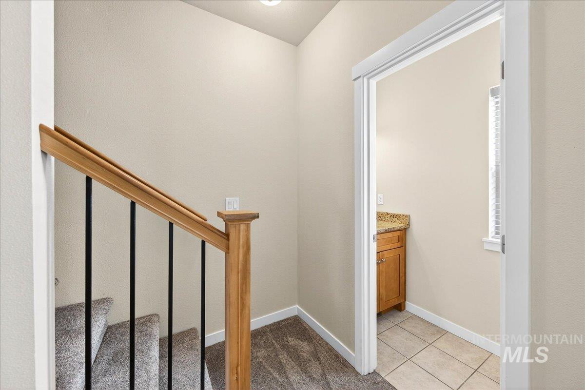 8758 W Pine Valley Ln, Boise, Idaho 83709-0020, 3 Bedrooms, 2.5 Bathrooms, Residential For Sale, Price $343,900,MLS 98976708