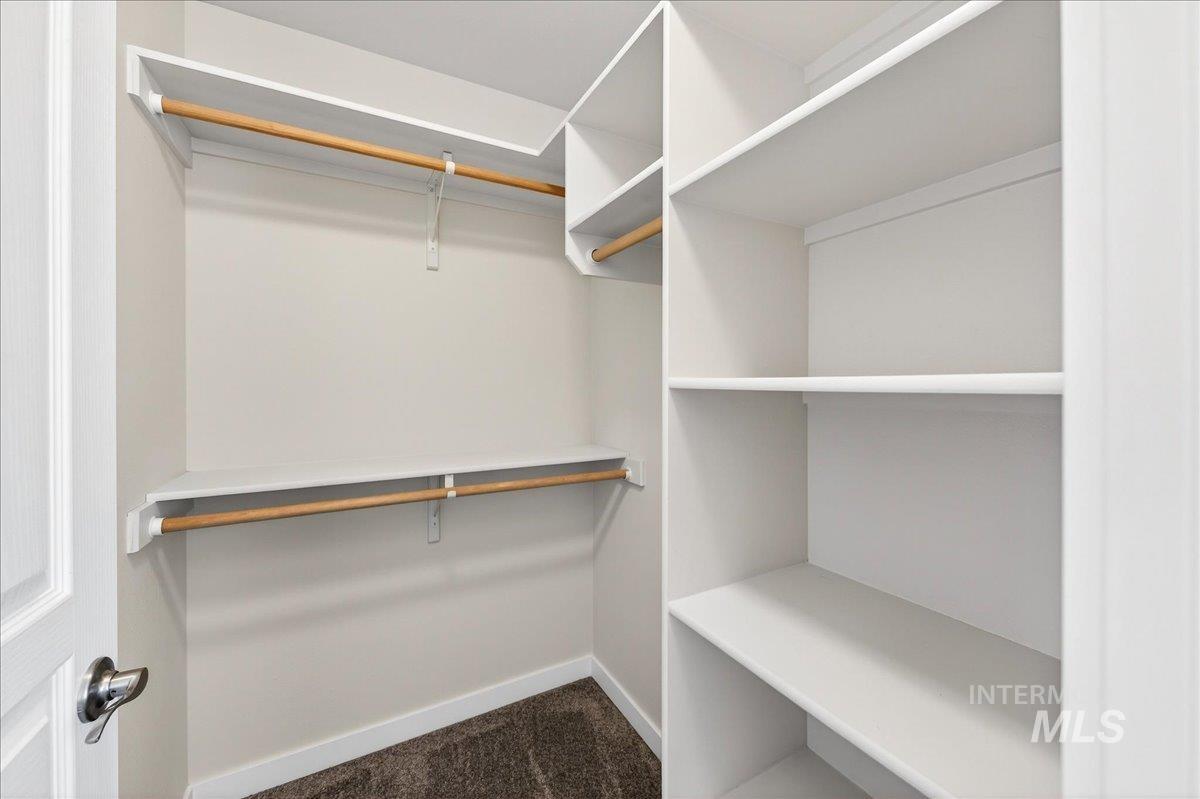 8758 W Pine Valley Ln, Boise, Idaho 83709-0020, 3 Bedrooms, 2.5 Bathrooms, Residential For Sale, Price $343,900,MLS 98976708