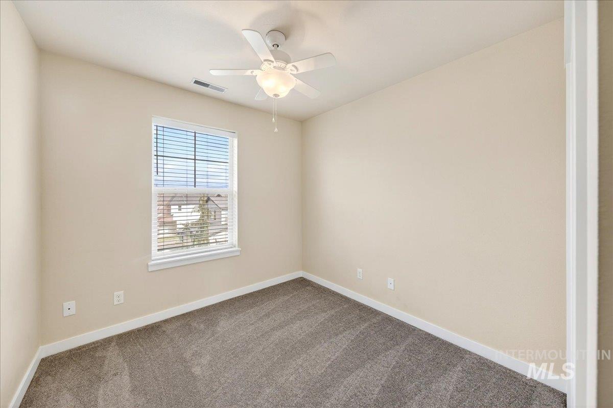 8758 W Pine Valley Ln, Boise, Idaho 83709-0020, 3 Bedrooms, 2.5 Bathrooms, Residential For Sale, Price $343,900,MLS 98976708