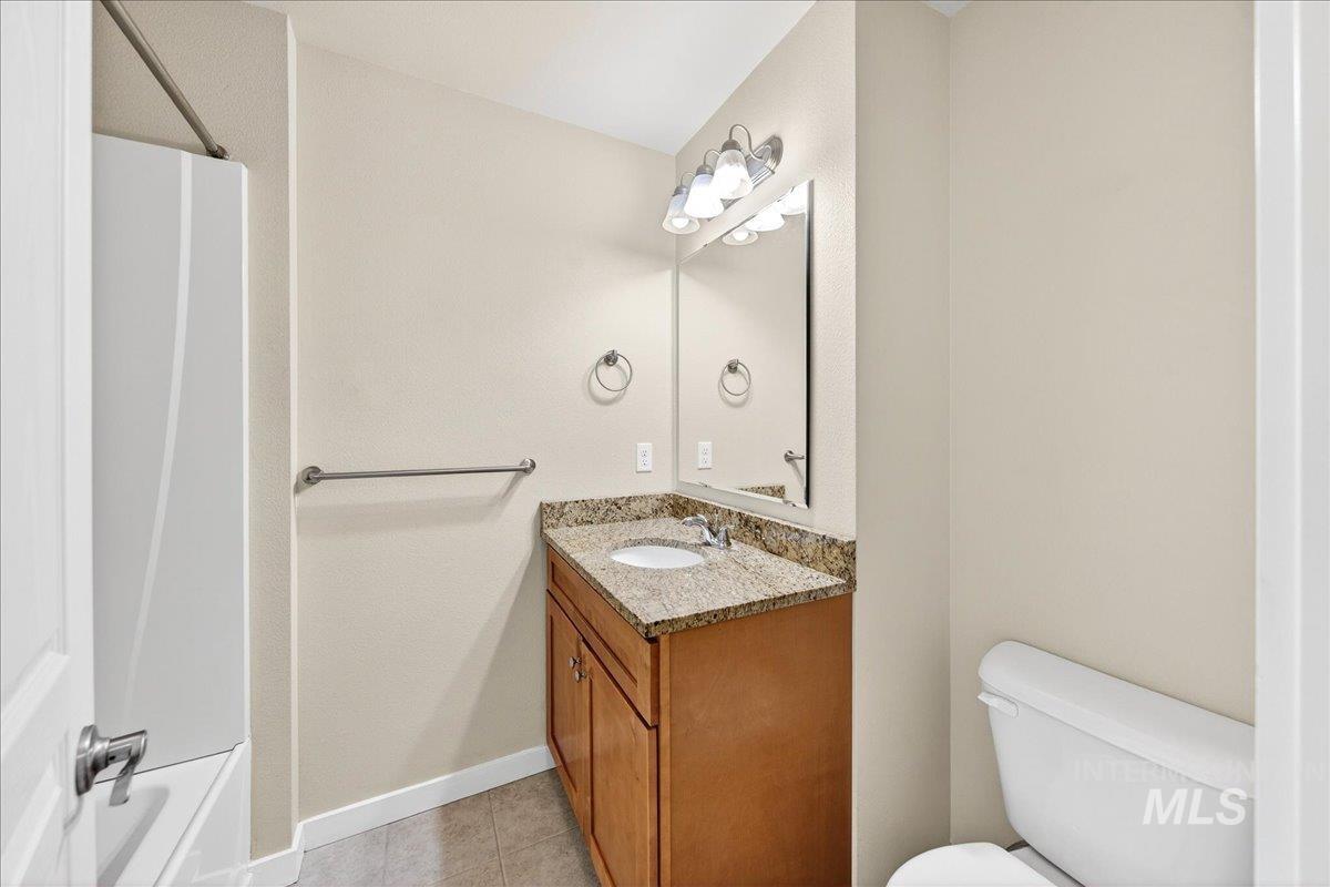 8758 W Pine Valley Ln, Boise, Idaho 83709-0020, 3 Bedrooms, 2.5 Bathrooms, Residential For Sale, Price $343,900,MLS 98976708