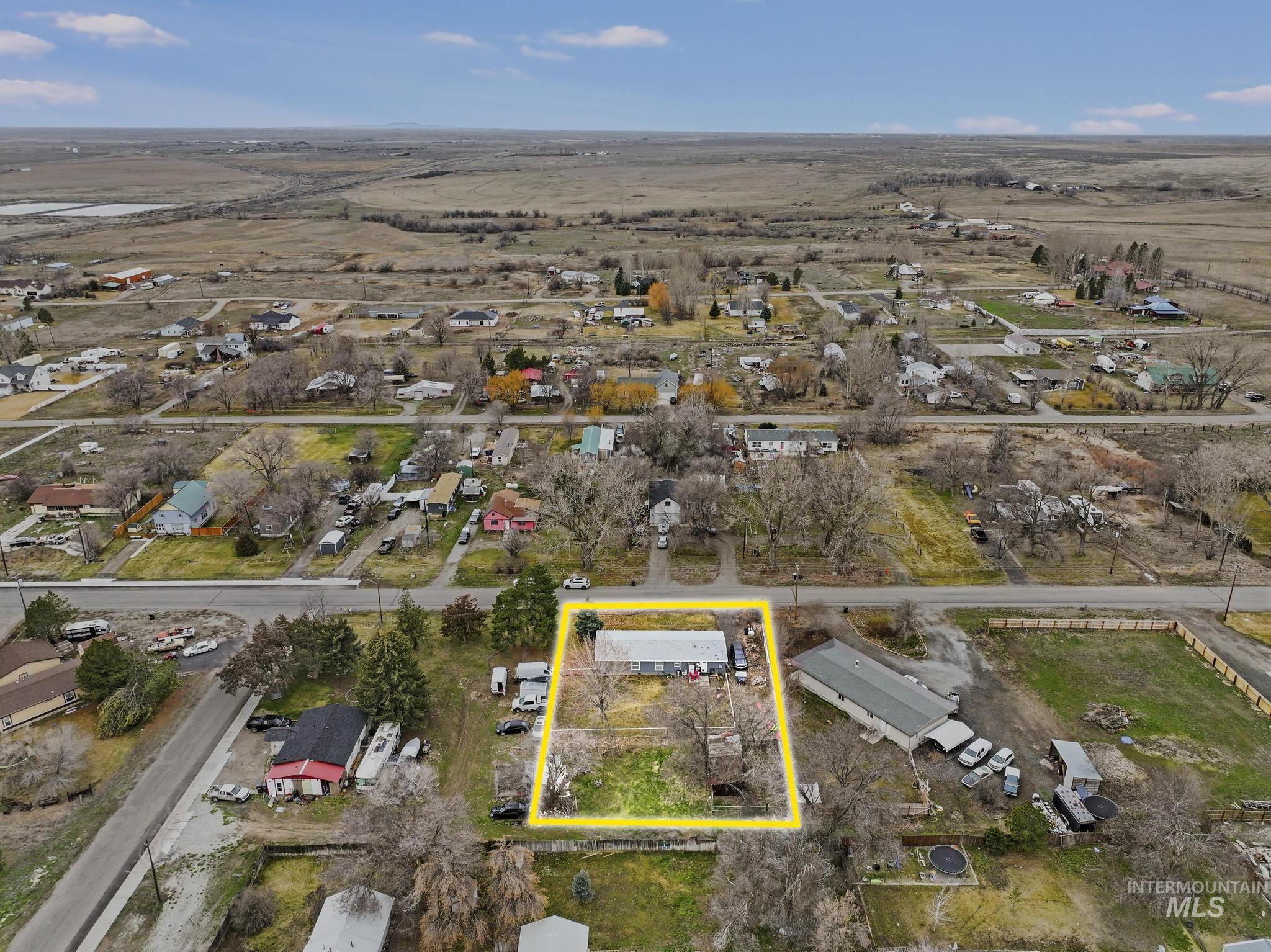 450 N Main Street, Dietrich, Idaho 83324, 4 Bedrooms, 2 Bathrooms, Residential For Sale, Price $269,900, 98976709