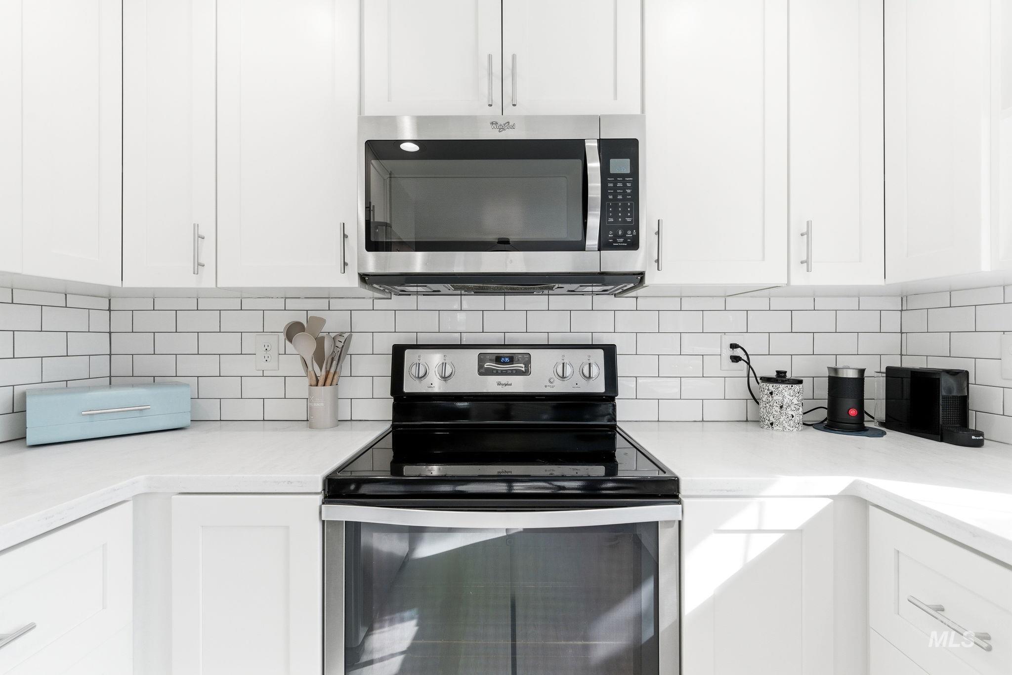 3921 W Taft St., Boise, Idaho 83703, 3 Bedrooms, 2 Bathrooms, Residential For Sale, Price $499,990, 98976710