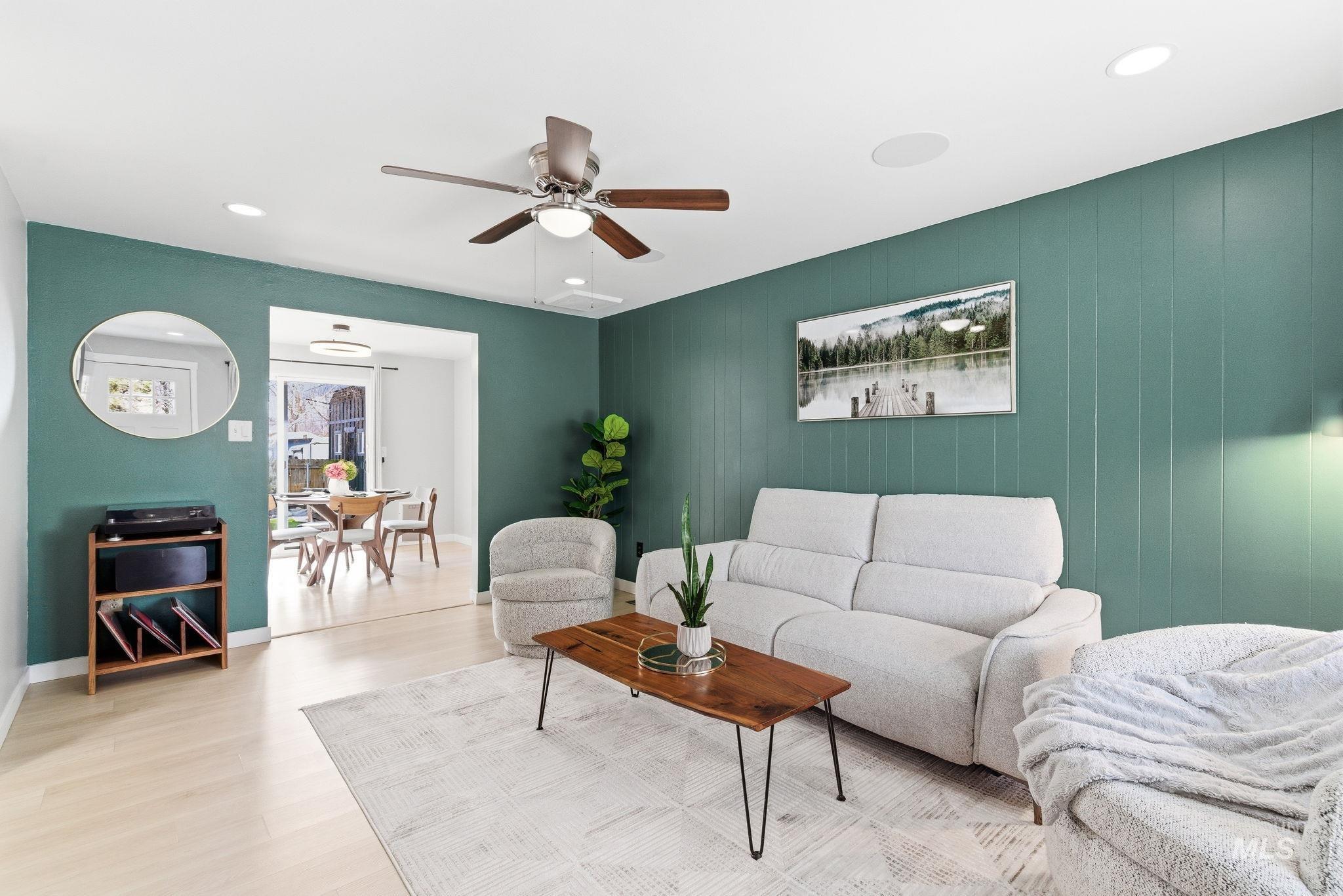 3921 W Taft St., Boise, Idaho 83703, 3 Bedrooms, 2 Bathrooms, Residential For Sale, Price $499,990, 98976710