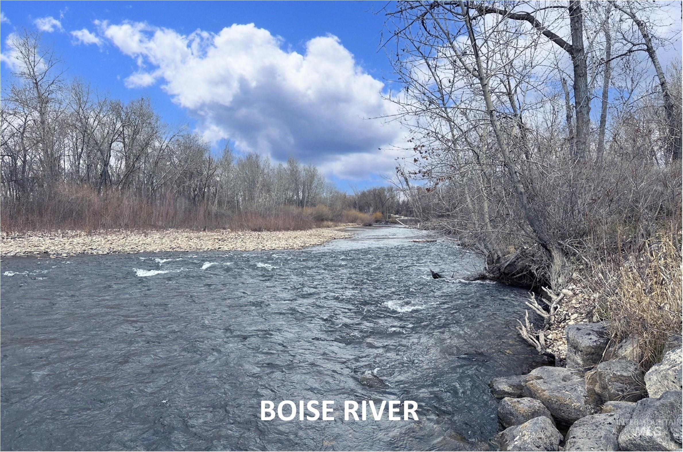 3921 W Taft St., Boise, Idaho 83703, 3 Bedrooms, 2 Bathrooms, Residential For Sale, Price $499,990, 98976710