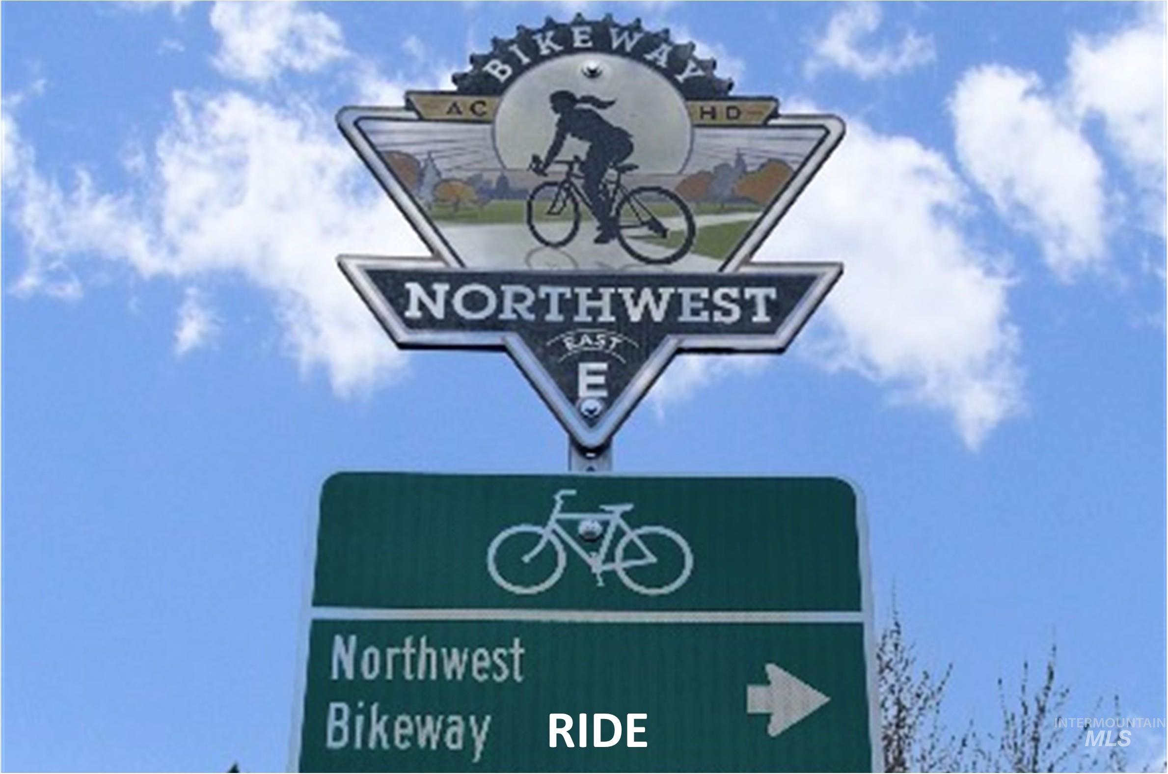 3921 W Taft St., Boise, Idaho 83703, 3 Bedrooms, 2 Bathrooms, Residential For Sale, Price $499,990, 98976710