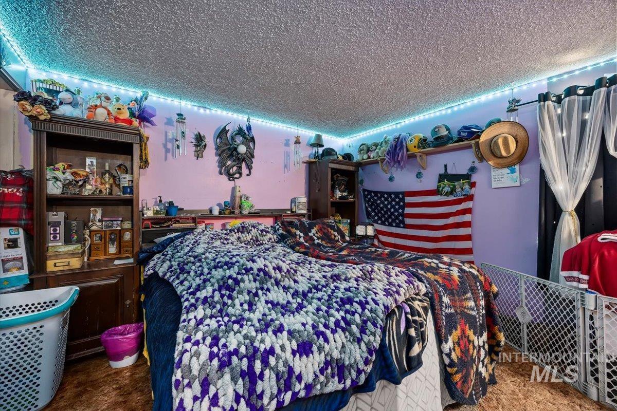 210 5Th Ave, Wendell, Idaho 83355, 3 Bedrooms, 1.5 Bathrooms, Residential For Sale, Price $260,000,MLS 98976711