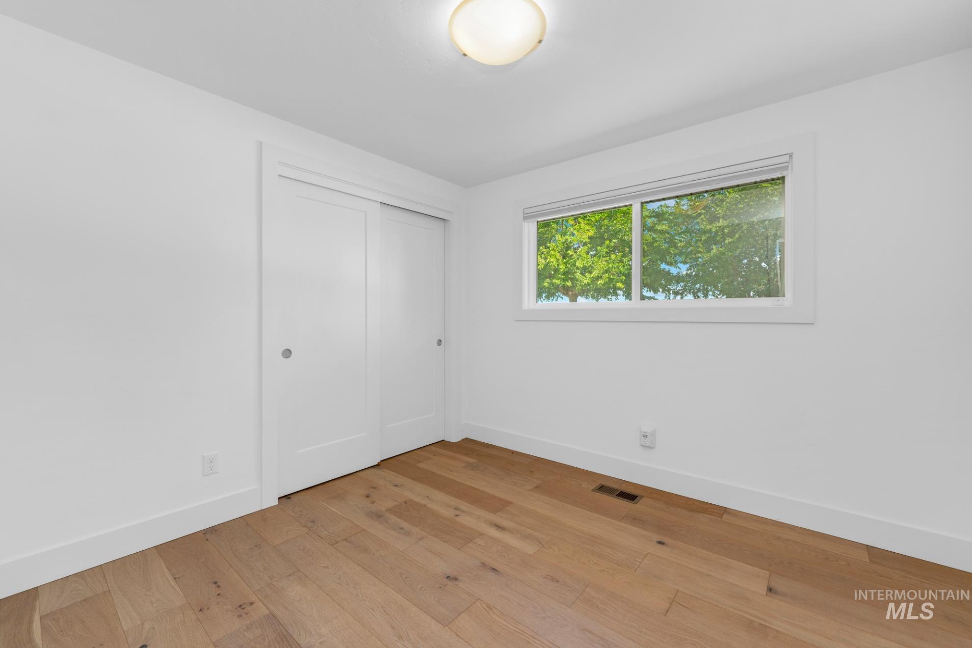 2155 W Waltman St, Meridian, Idaho 83642, 3 Bedrooms, 2 Bathrooms, Residential For Sale, Price $700,000, 98976713