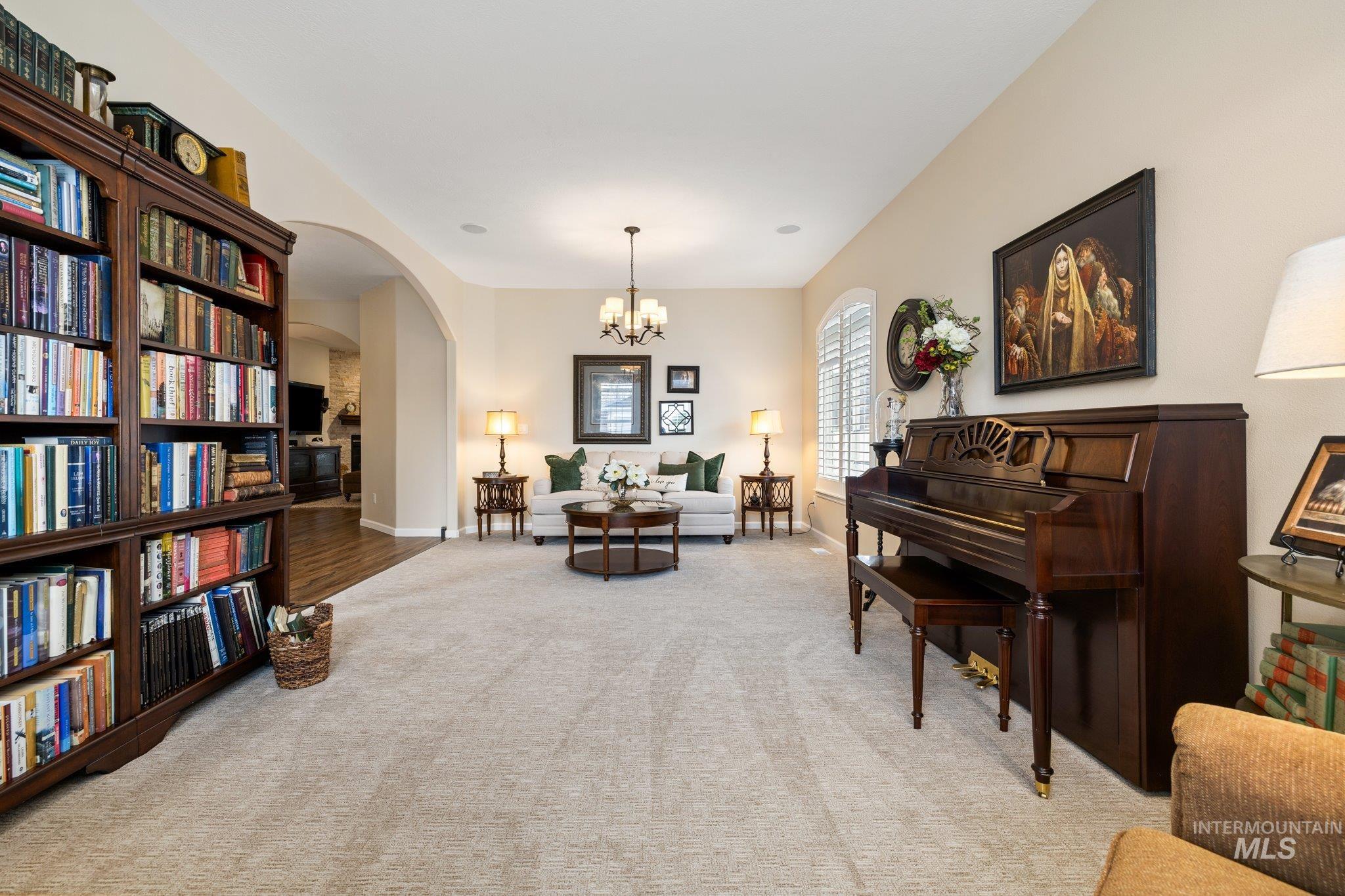 3399 W Kirkam Ln, Meridian, Idaho 83646, 4 Bedrooms, 2 Bathrooms, Residential For Sale, Price $629,000, 98976714