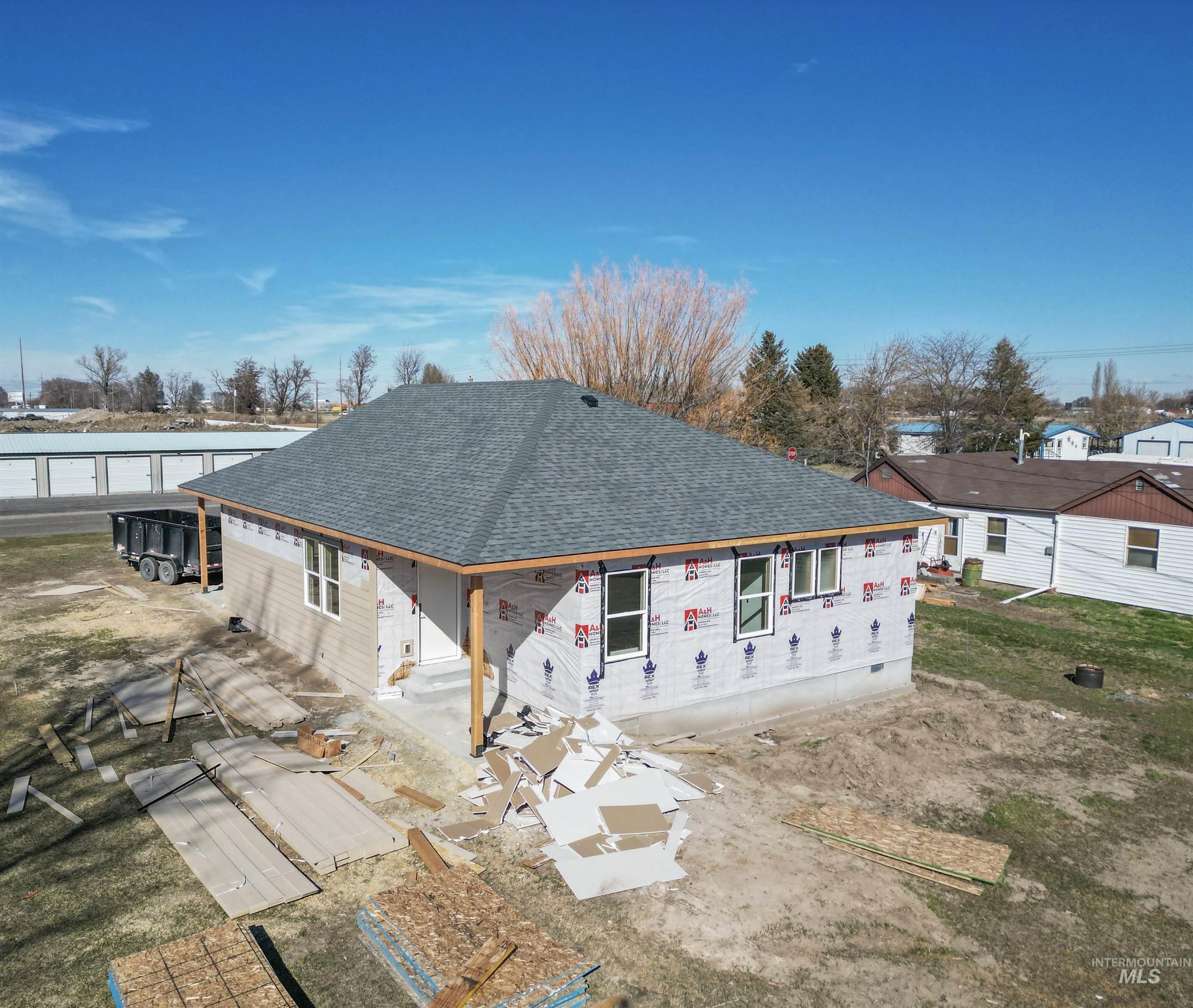 151 18th Street, Heyburn, Idaho 83336, 3 Bedrooms, 2 Bathrooms, Residential For Sale, Price $325,000, 98976715