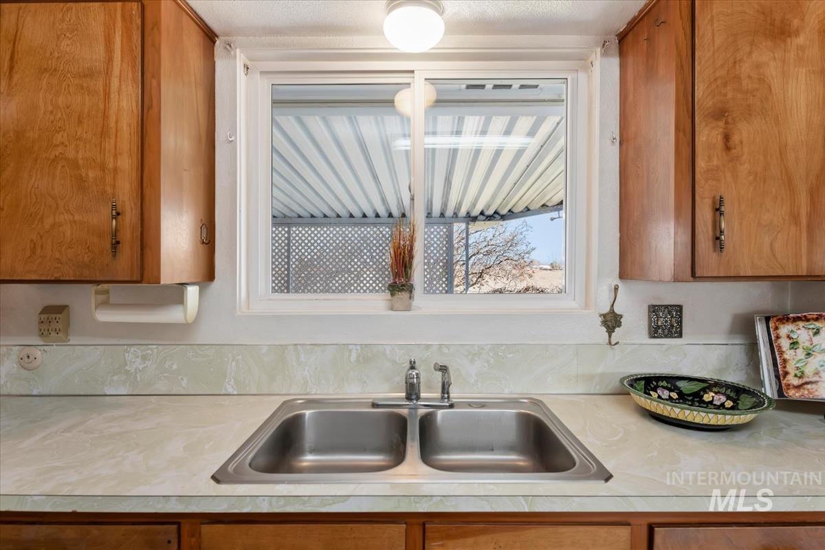 11842 Wilma Ln, Nampa, Idaho 83651, 3 Bedrooms, 2 Bathrooms, Residential For Sale, Price $399,900, 98976719