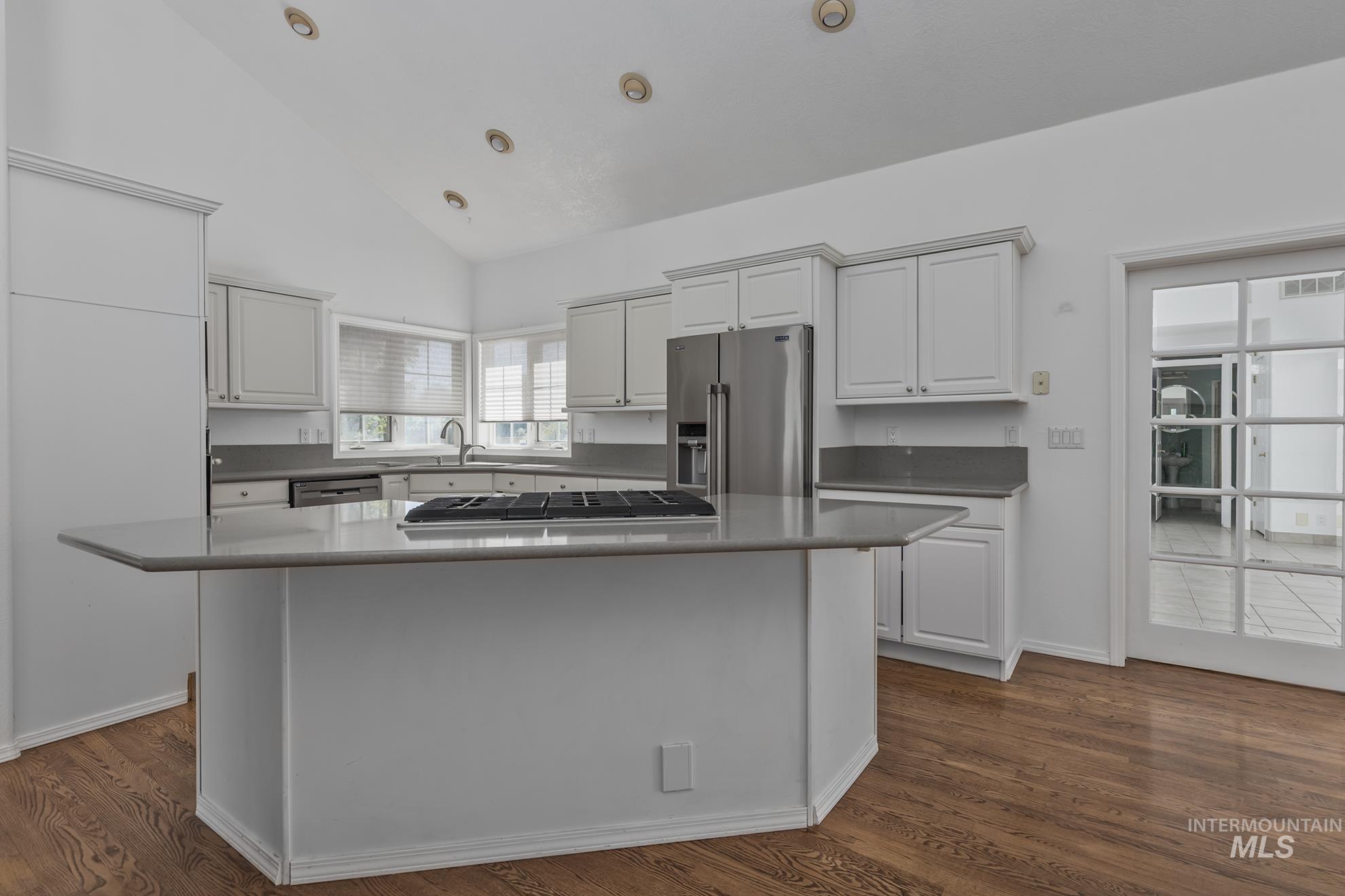 49 NW 19th St, Ontario, Oregon 97914, 4 Bedrooms, 3 Bathrooms, Residential For Sale, Price $475,000, 98976720