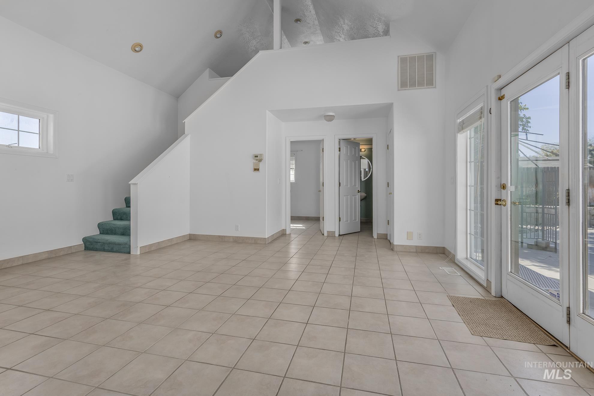 49 NW 19th St, Ontario, Oregon 97914, 4 Bedrooms, 3 Bathrooms, Residential For Sale, Price $475,000, 98976720