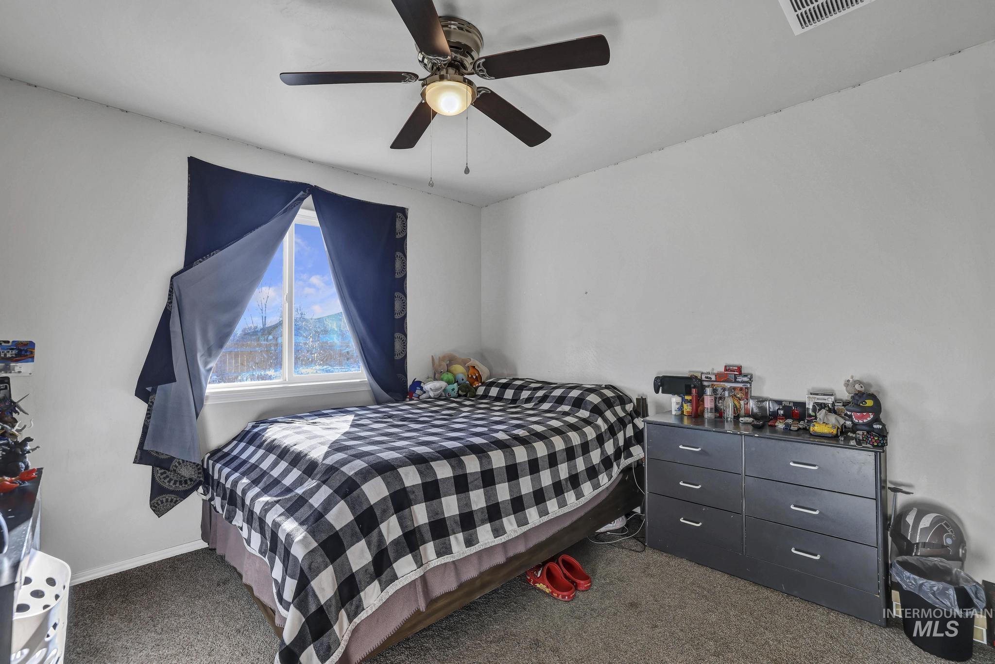 113 Riverview Drive, Shoshone, Idaho 83352, 3 Bedrooms, 2 Bathrooms, Residential For Sale, Price $365,000, 98976721