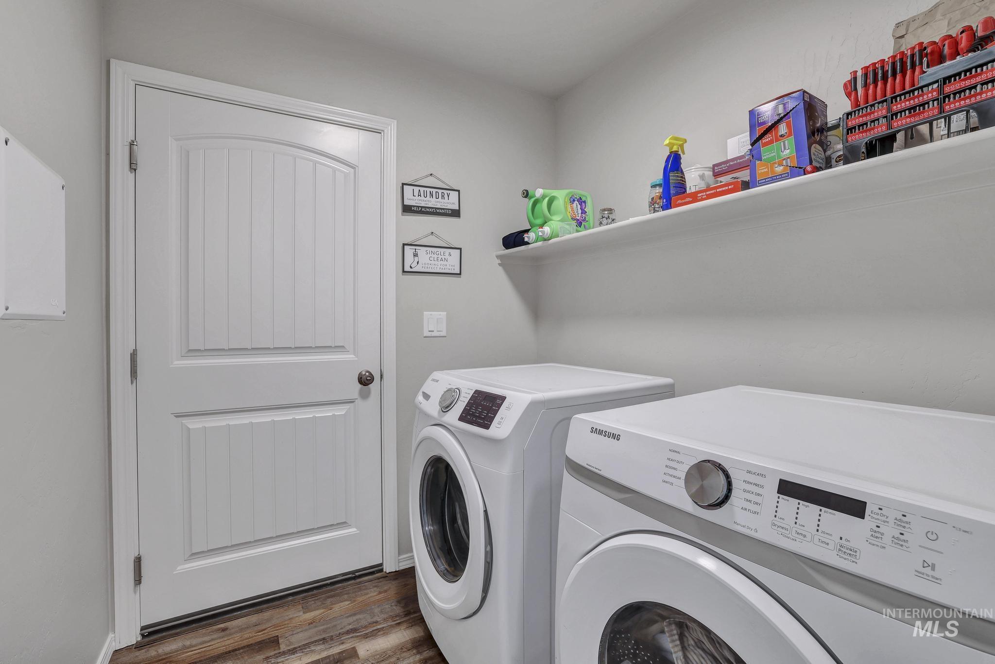 113 Riverview Drive, Shoshone, Idaho 83352, 3 Bedrooms, 2 Bathrooms, Residential For Sale, Price $365,000, 98976721