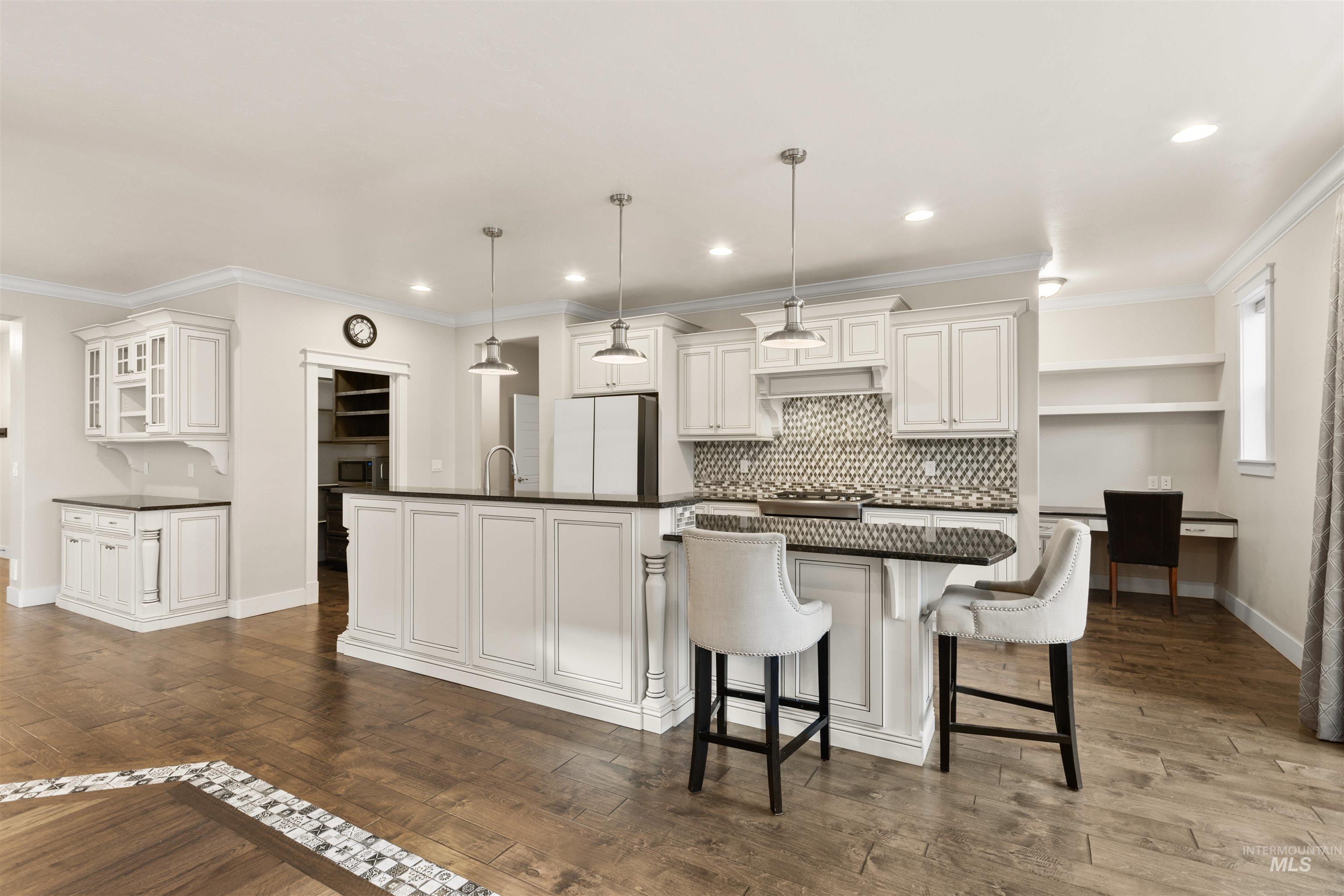 18018 N Streams Edge Way, Boise, Idaho 83714, 5 Bedrooms, 4 Bathrooms, Residential For Sale, Price $849,000, 98976723