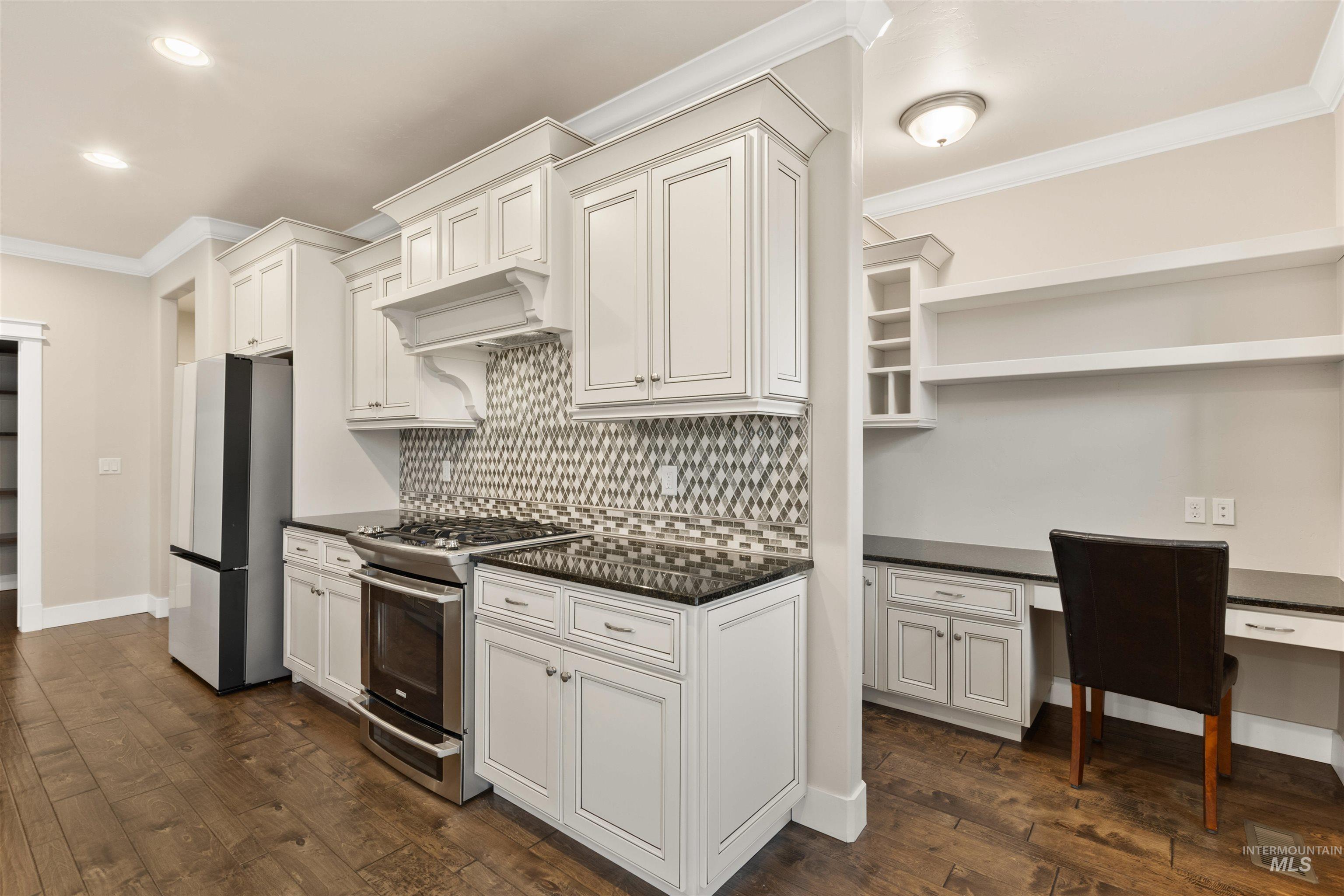 18018 N Streams Edge Way, Boise, Idaho 83714, 5 Bedrooms, 4 Bathrooms, Residential For Sale, Price $849,000, 98976723