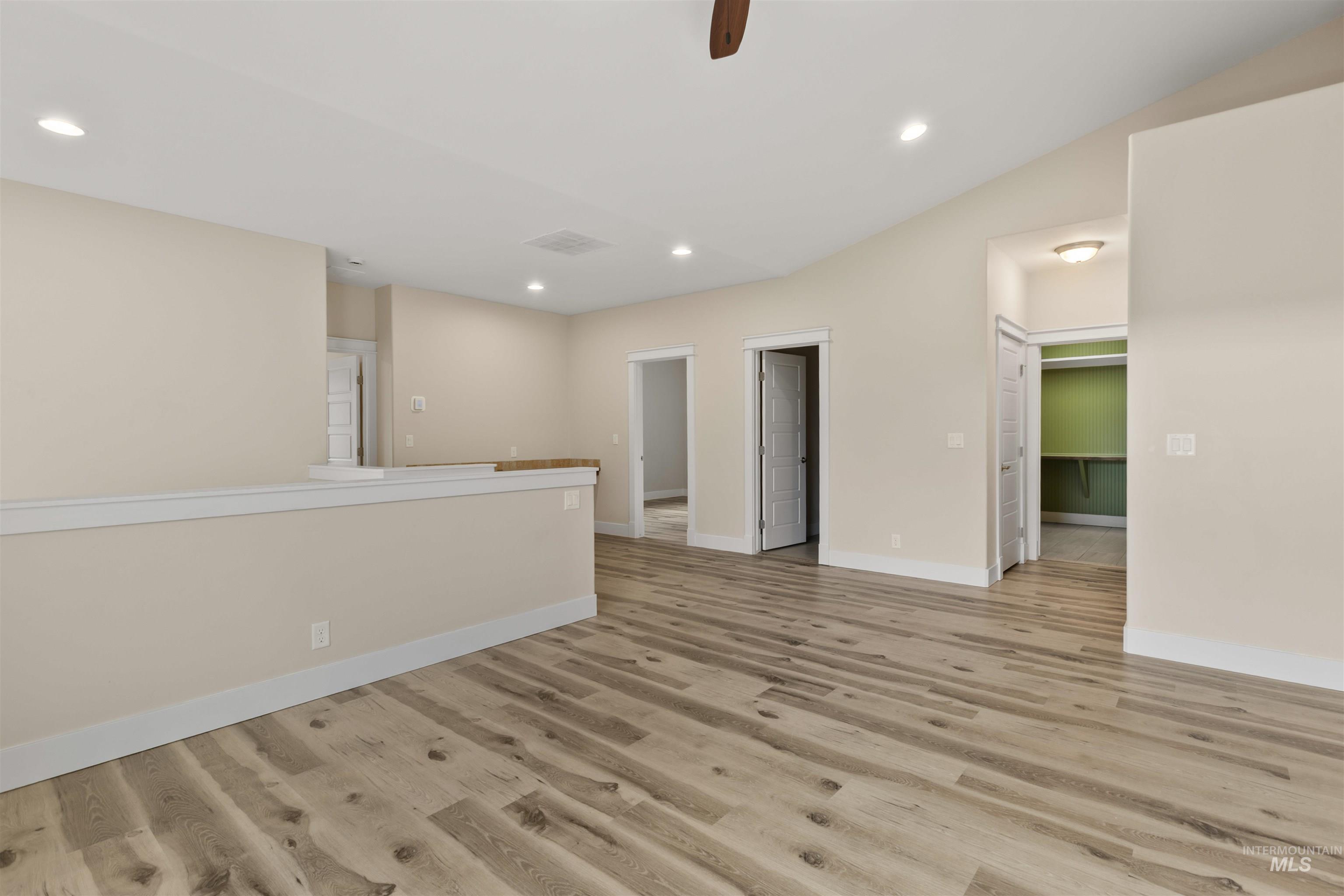 18018 N Streams Edge Way, Boise, Idaho 83714, 5 Bedrooms, 4 Bathrooms, Residential For Sale, Price $849,000, 98976723