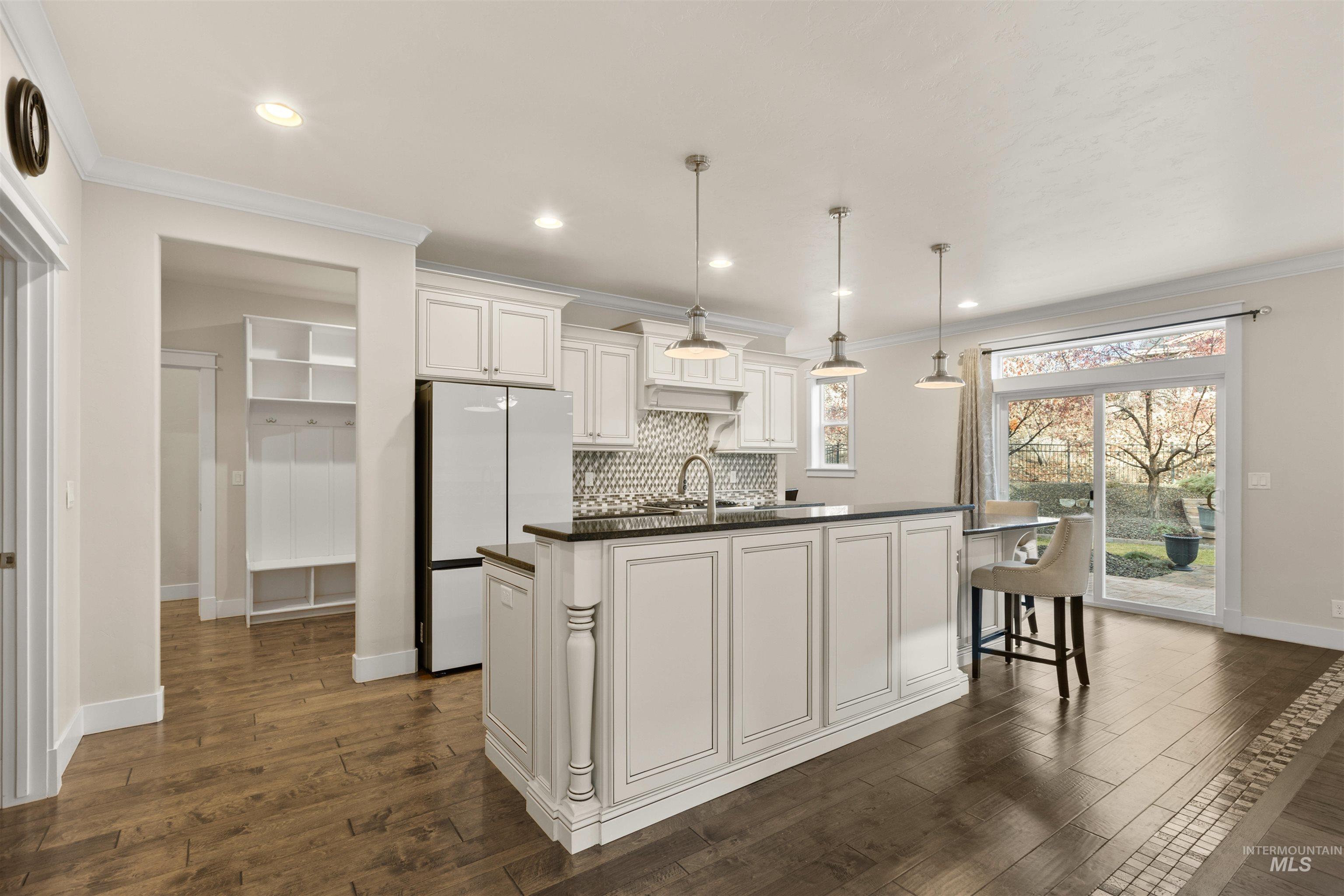 18018 N Streams Edge Way, Boise, Idaho 83714, 5 Bedrooms, 4 Bathrooms, Residential For Sale, Price $849,000, 98976723