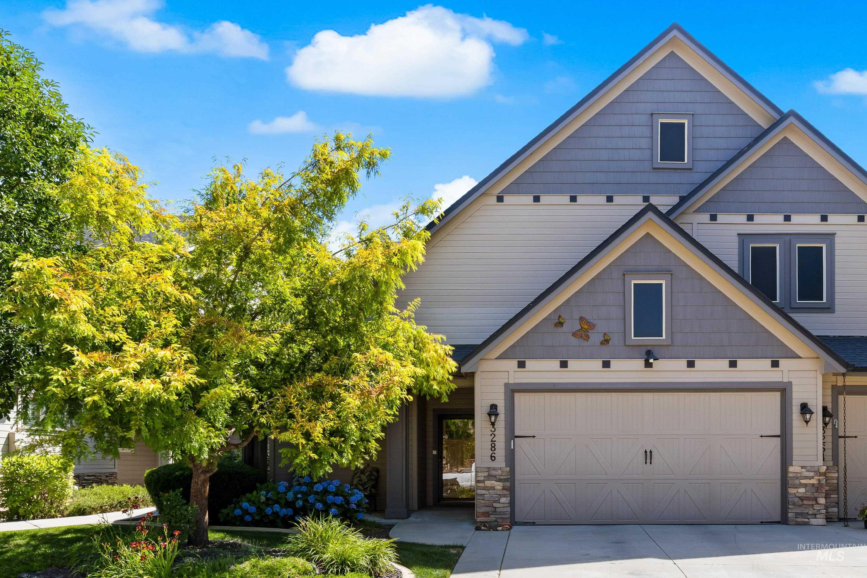 3286 N Gaviola Ave, Meridian, Idaho 83646, 3 Bedrooms, 2.5 Bathrooms, Residential For Sale, Price $494,900,MLS 98976726