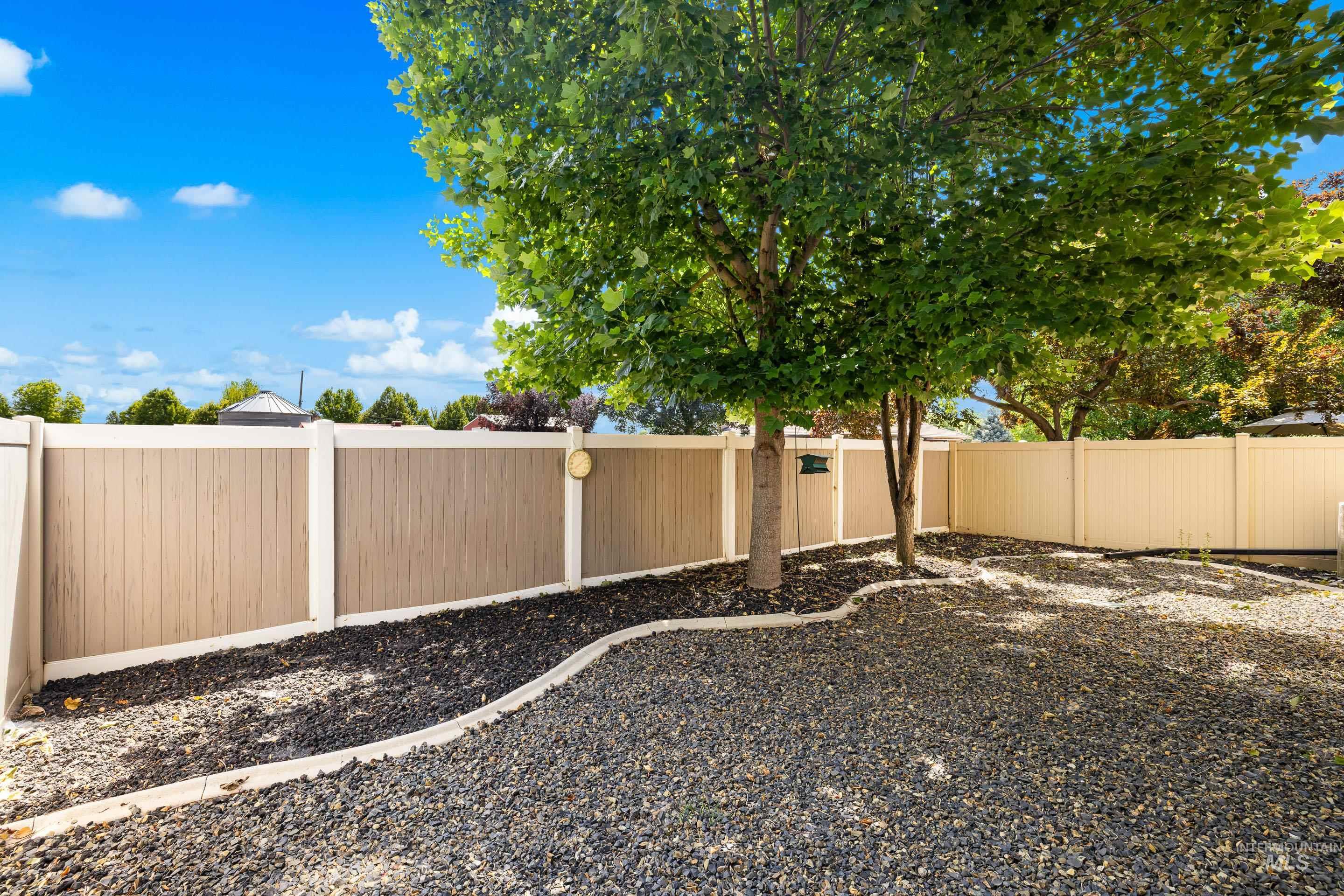 3286 N Gaviola Ave, Meridian, Idaho 83646, 3 Bedrooms, 2.5 Bathrooms, Residential For Sale, Price $494,900,MLS 98976726