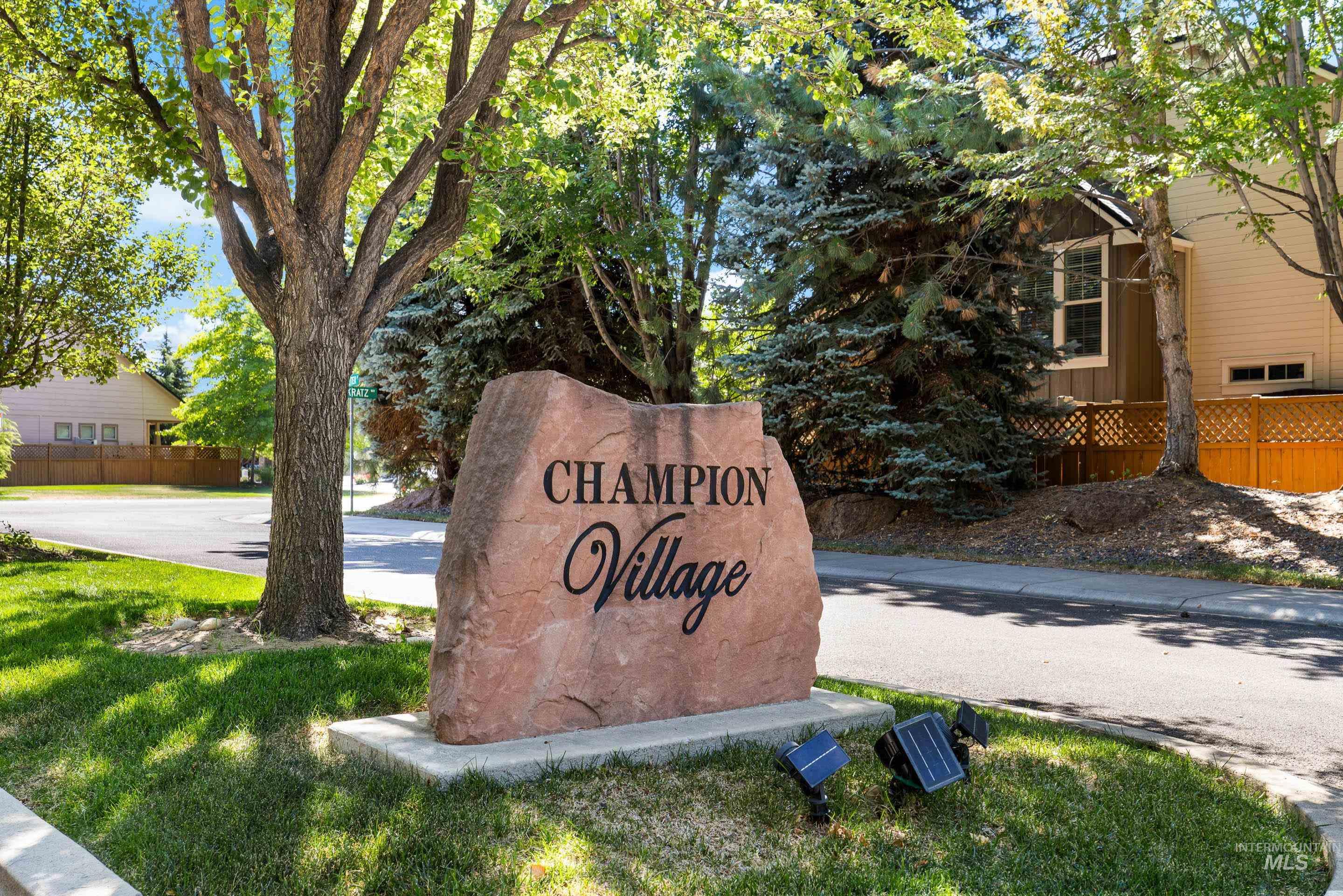 3286 N Gaviola Ave, Meridian, Idaho 83646, 3 Bedrooms, 2.5 Bathrooms, Residential For Sale, Price $494,900,MLS 98976726