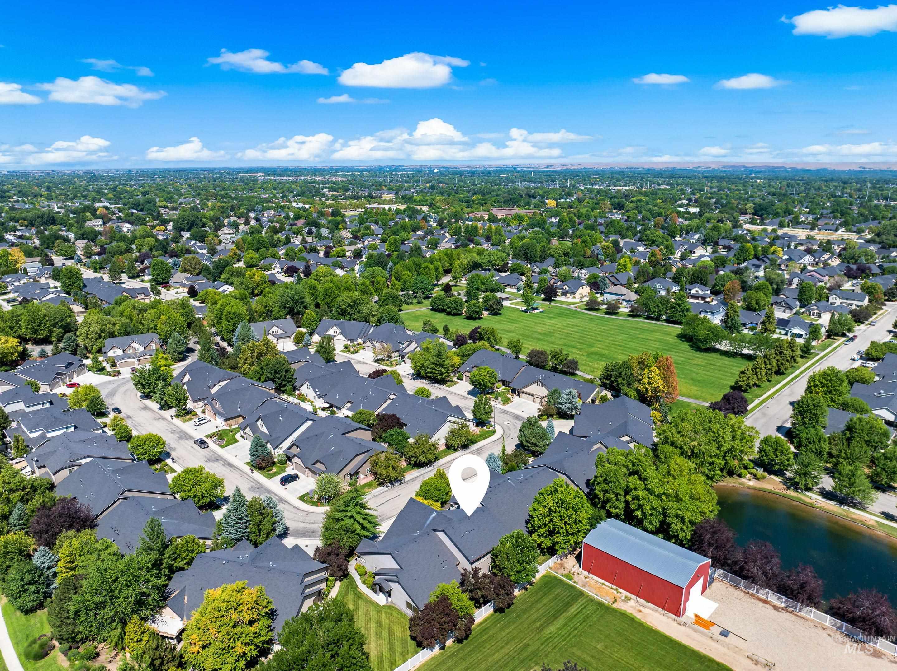 3286 N Gaviola Ave, Meridian, Idaho 83646, 3 Bedrooms, 2.5 Bathrooms, Residential For Sale, Price $494,900,MLS 98976726