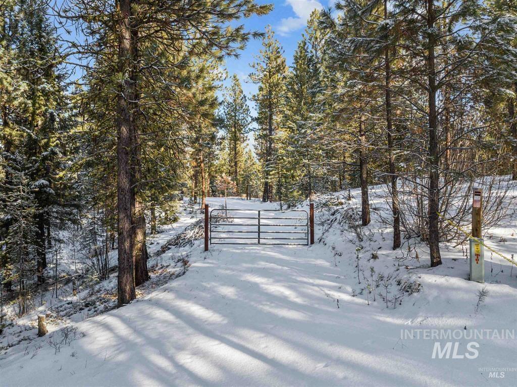 34 Silver Cloud Rd, Cascade, Idaho 83611, Land For Sale, Price $274,900,MLS 98976729