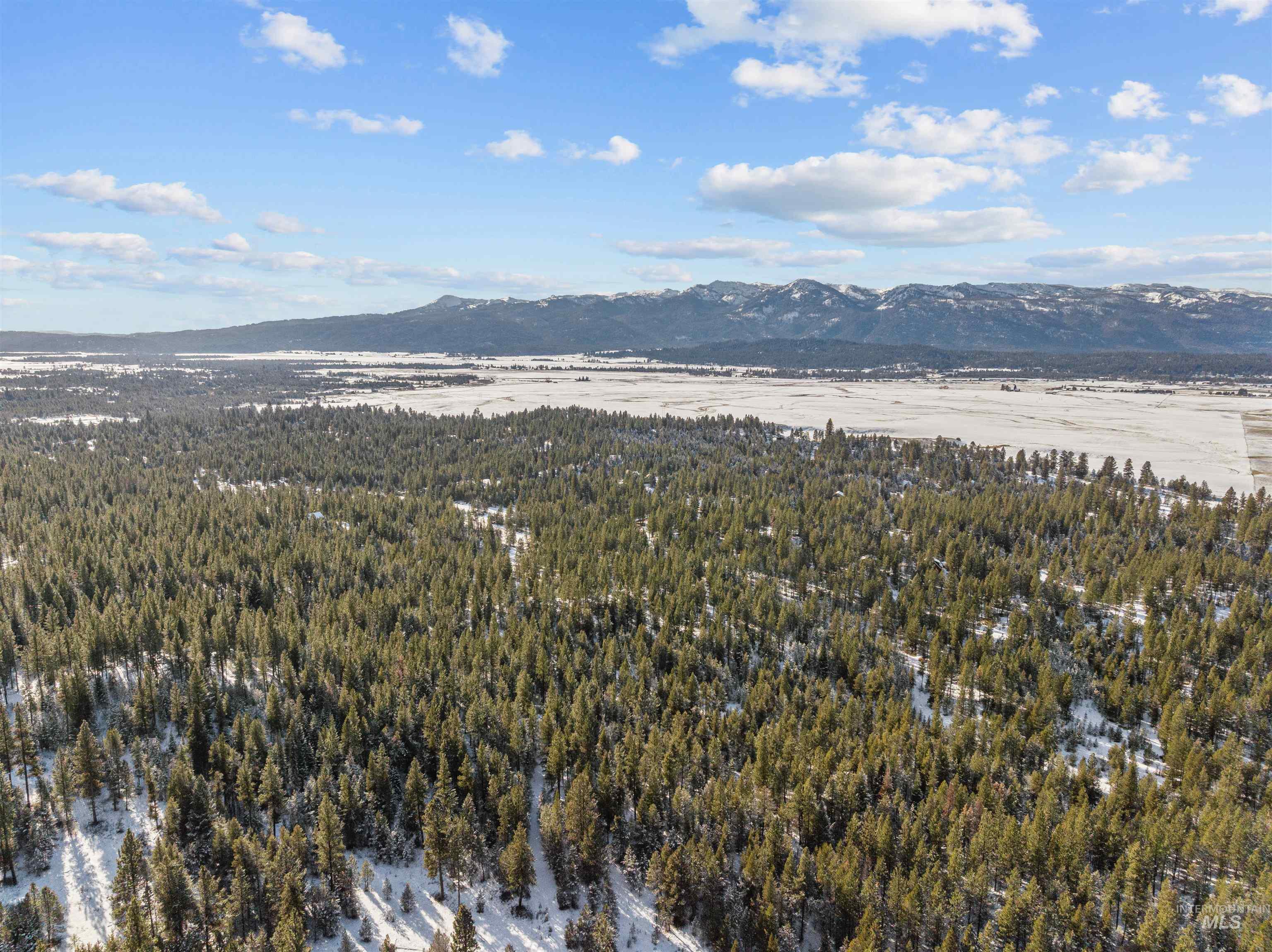 34 Silver Cloud Rd, Cascade, Idaho 83611, Land For Sale, Price $299,900,MLS 98976729