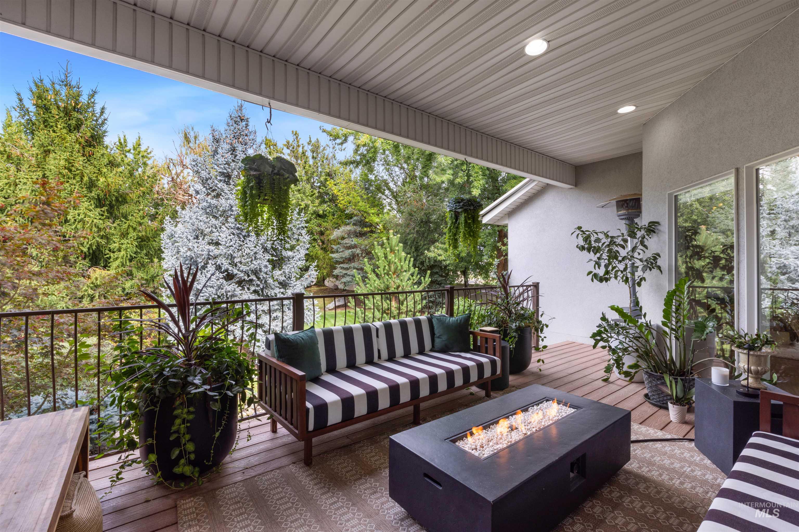 578 W Sly Fox, Meridian, Idaho 83646, 5 Bedrooms, 4 Bathrooms, Residential For Sale, Price $2,100,000,MLS 98976730