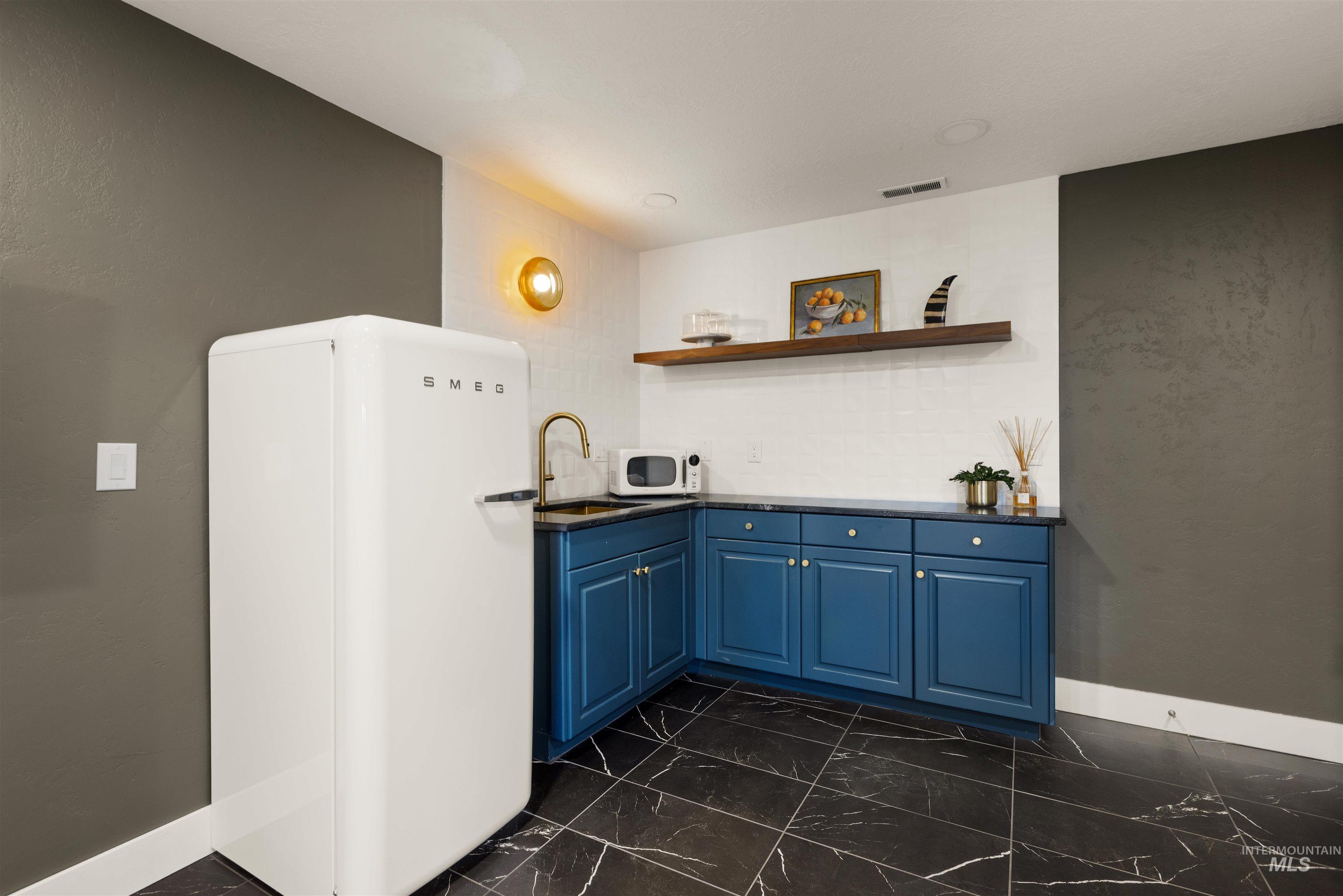 578 W Sly Fox, Meridian, Idaho 83646, 5 Bedrooms, 4 Bathrooms, Residential For Sale, Price $1,950,000,MLS 98976730