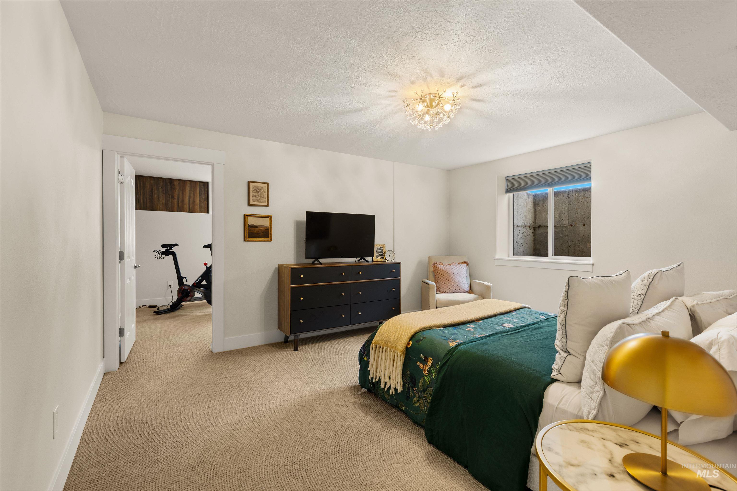 578 W Sly Fox, Meridian, Idaho 83646, 5 Bedrooms, 4 Bathrooms, Residential For Sale, Price $1,950,000,MLS 98976730