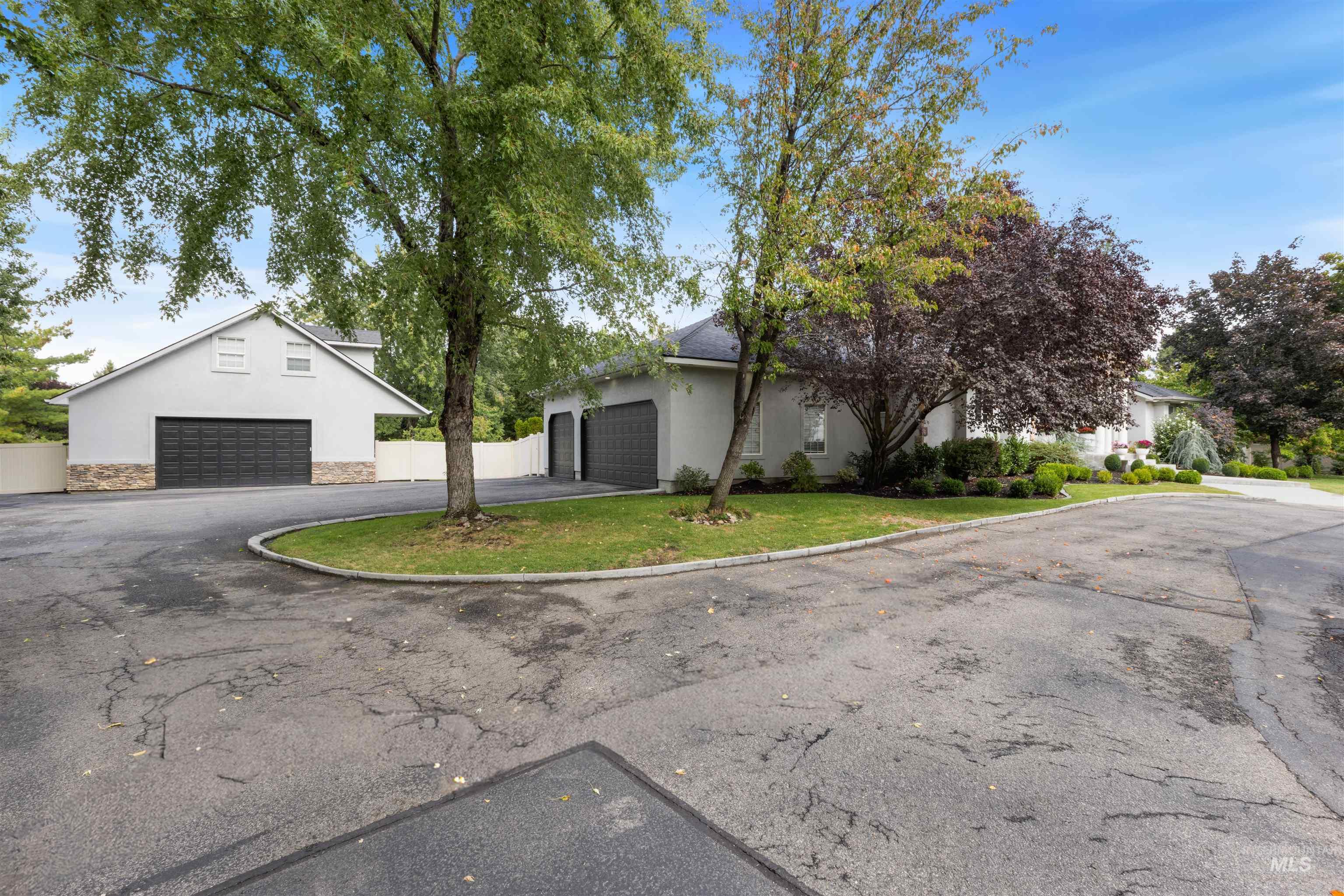 578 W Sly Fox, Meridian, Idaho 83646, 5 Bedrooms, 4 Bathrooms, Residential For Sale, Price $2,100,000,MLS 98976730