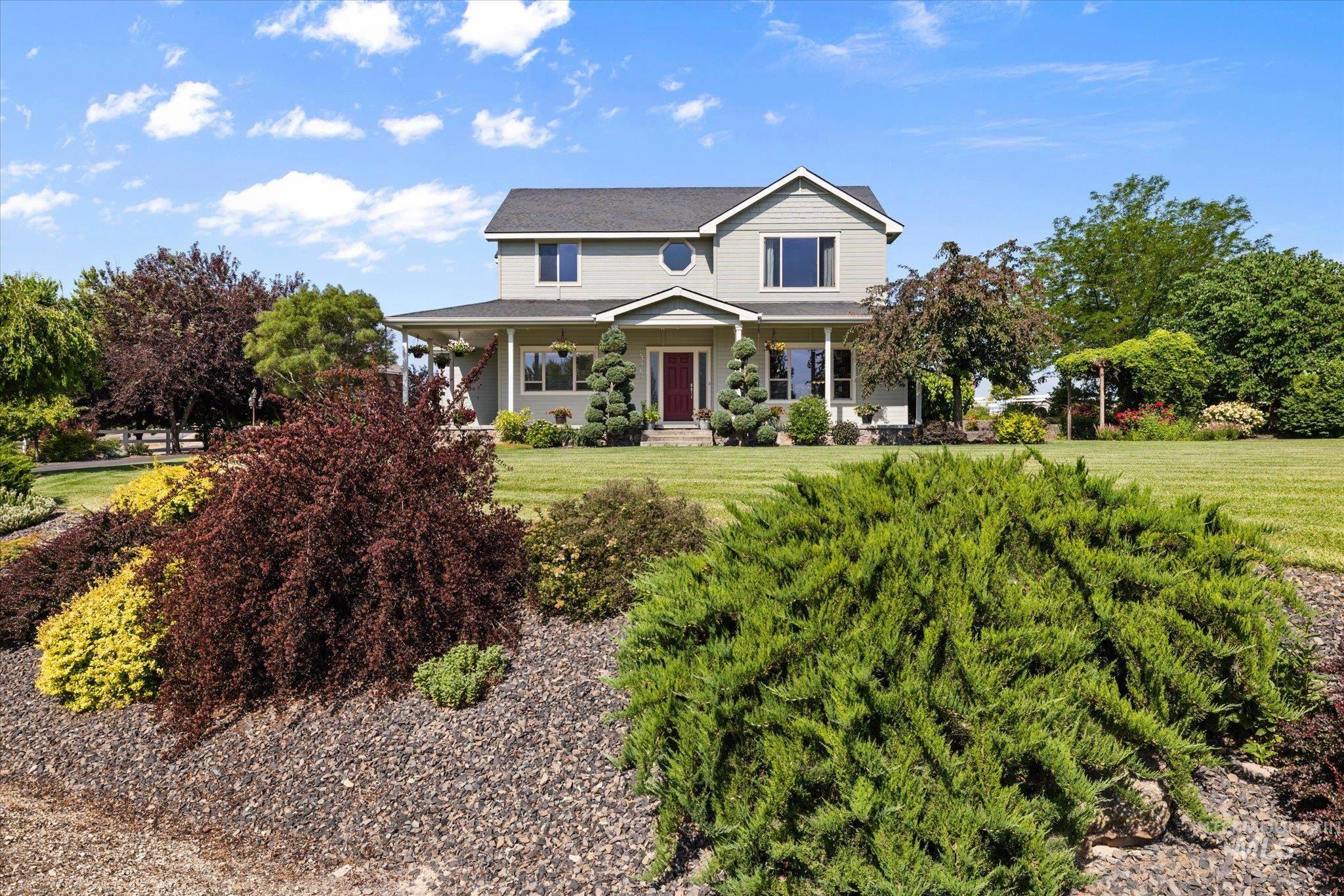23363 Tundra Ct, Caldwell, Idaho 83607, 5 Bedrooms, 3.5 Bathrooms, Residential For Sale, Price $997,000,MLS 98976733