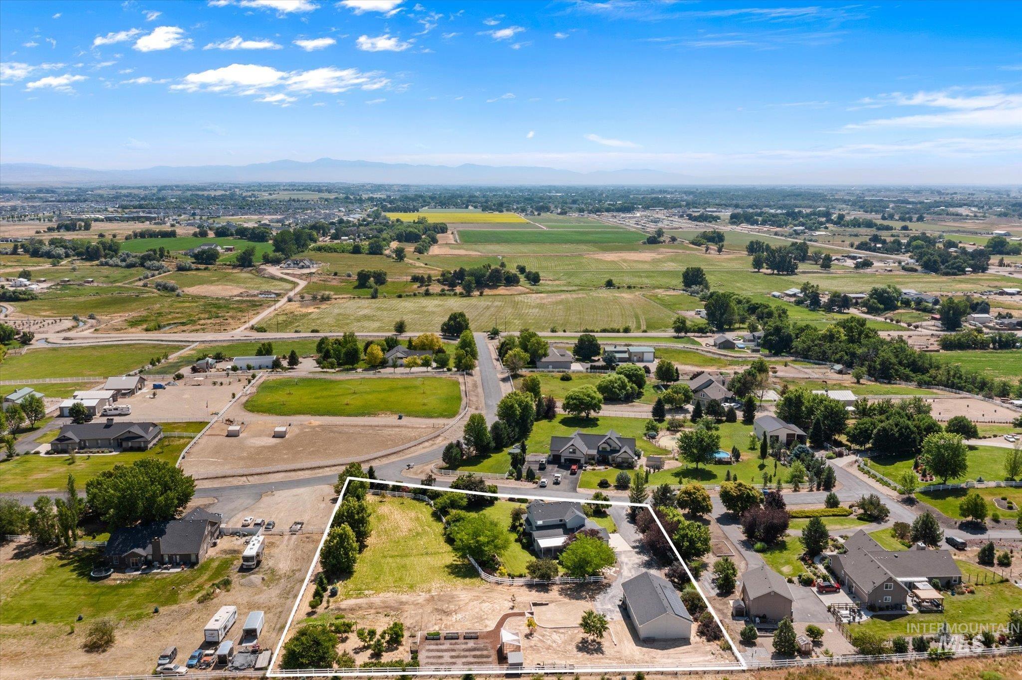 23363 Tundra Ct, Caldwell, Idaho 83607, 5 Bedrooms, 3.5 Bathrooms, Residential For Sale, Price $1,077,000, 98976733